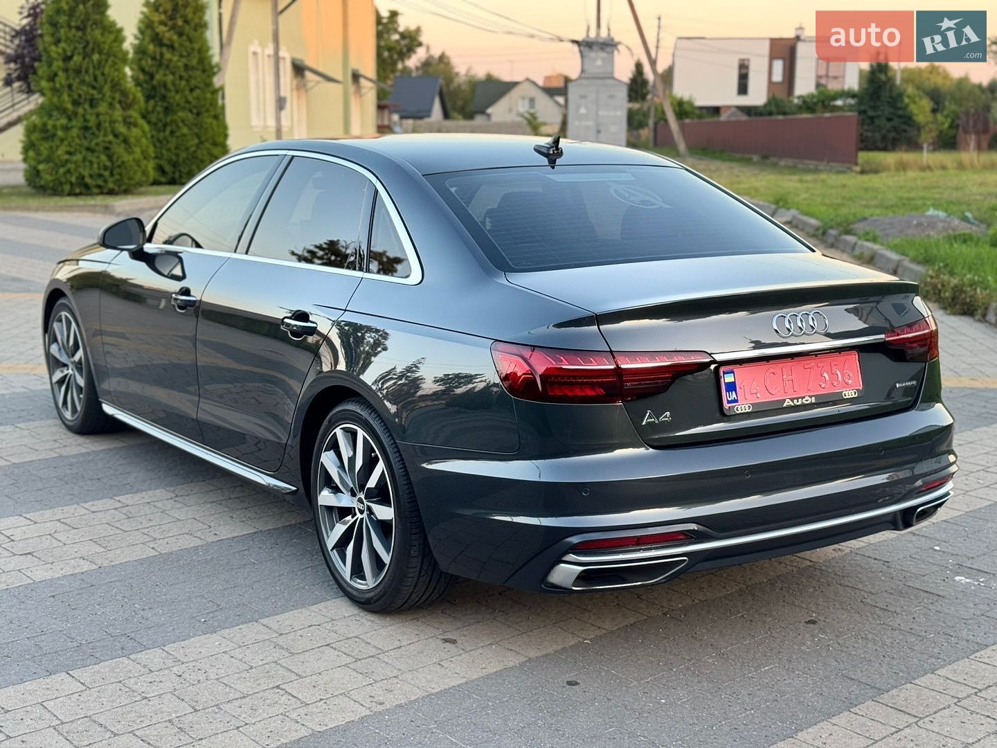 Audi A4 2021 VIN WAUABAF45MA060139 фото оголошення 12 з 46