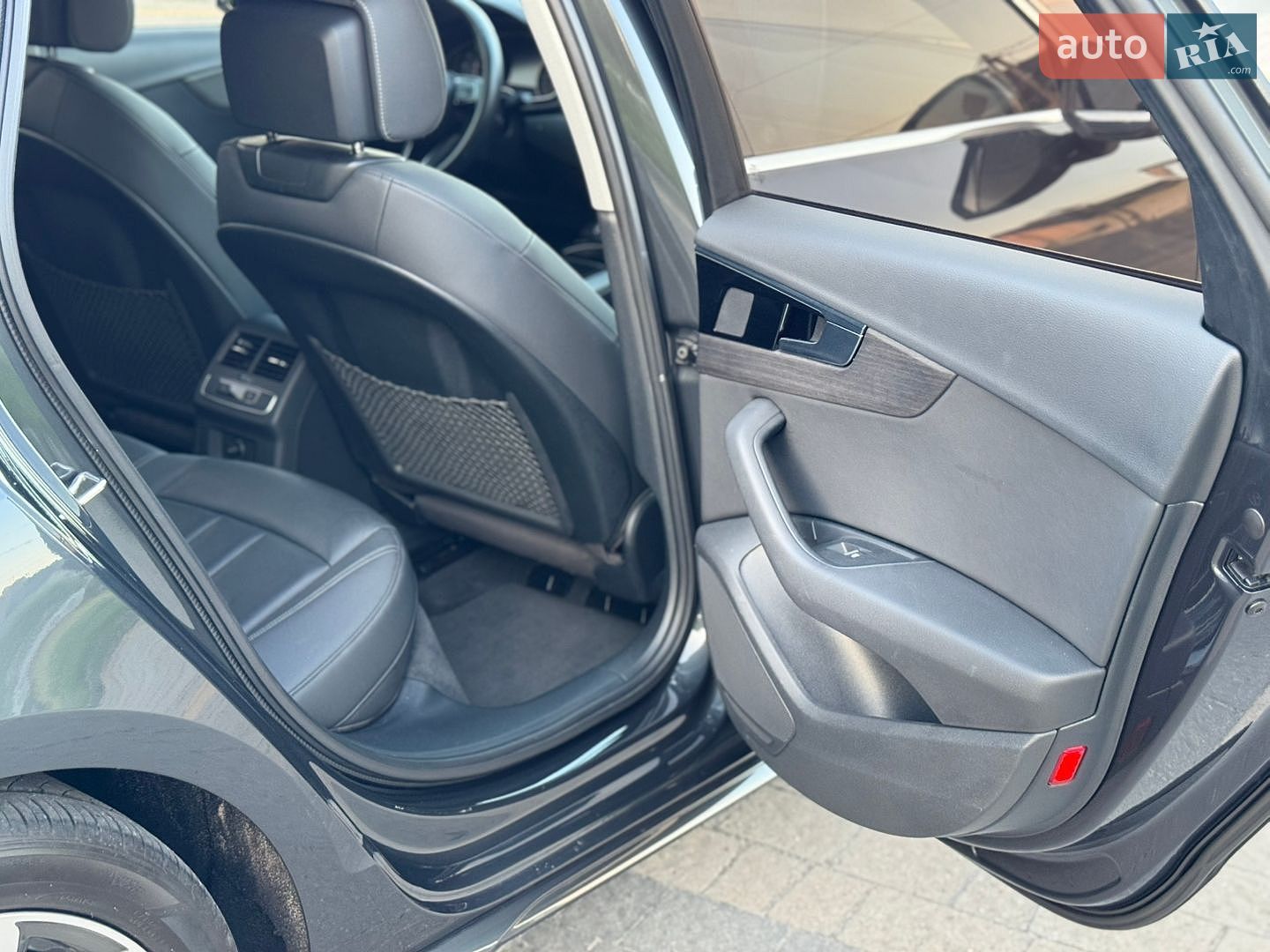 Audi A4 2021 VIN WAUABAF45MA060139 фото оголошення 16 з 46