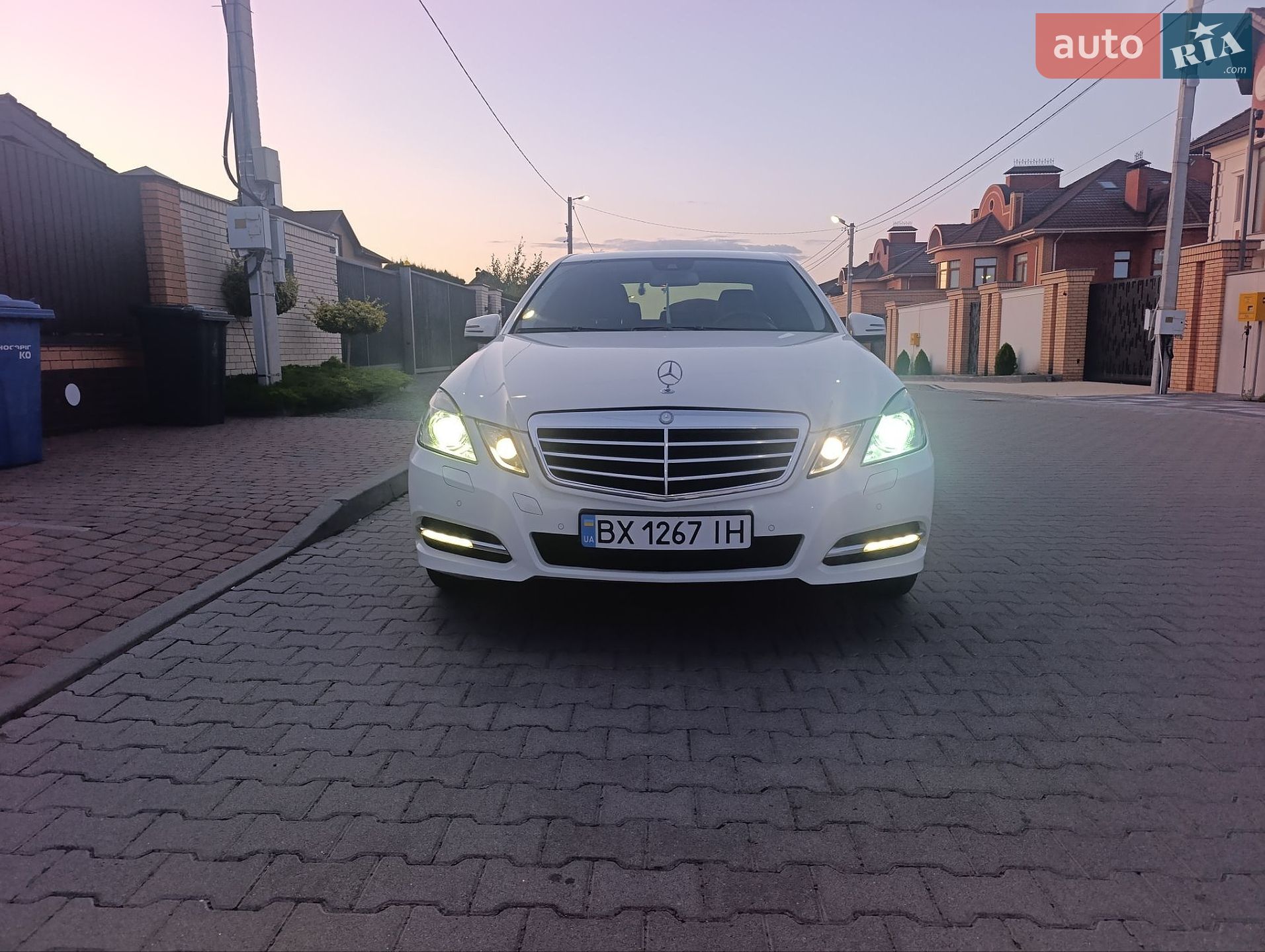 Mercedes-Benz E-Class 2011 VIN WDD2120021A541589 фото оголошення 4 з 30