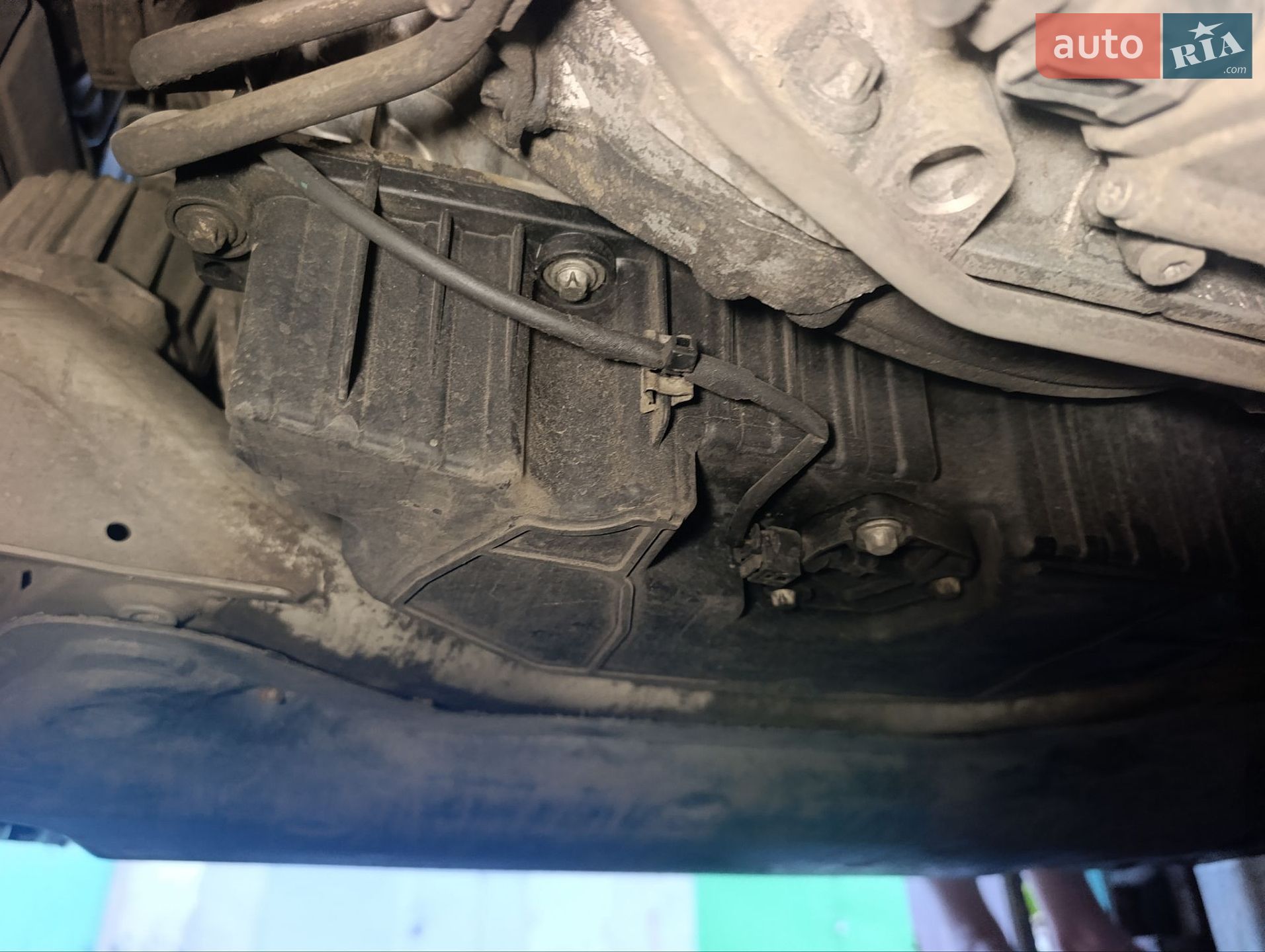 Mercedes-Benz E-Class 2011 VIN WDD2120021A541589 фото оголошення 20 з 30
