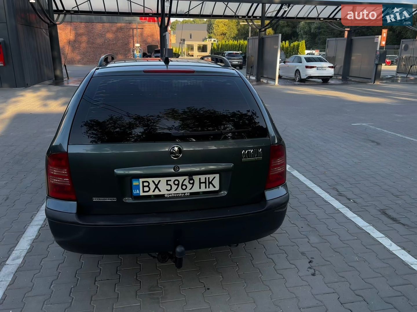 Skoda Octavia 2004 VIN TMBHX21U342852316 фото оголошення 10 з 19