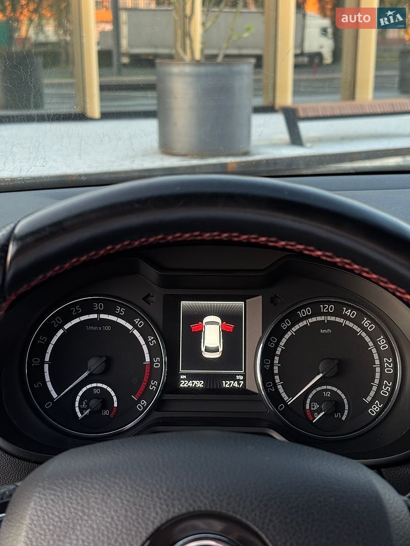 Skoda Octavia 2014 VIN TMBJK7NE9F0113997 фото оголошення 44 з 75