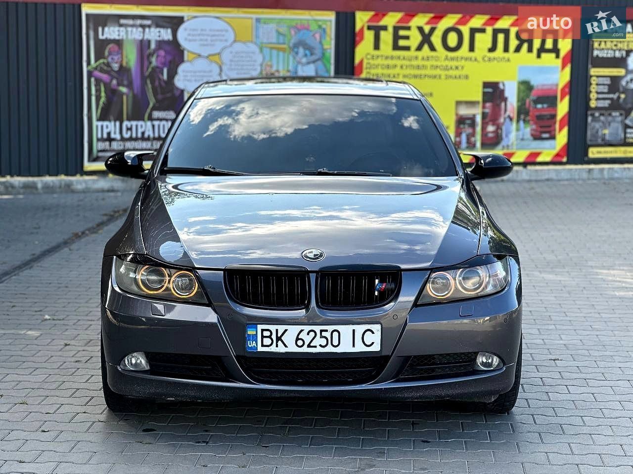 BMW 3 Series 2004 VIN WBAVC31080KT68232 фото оголошення 4 з 34