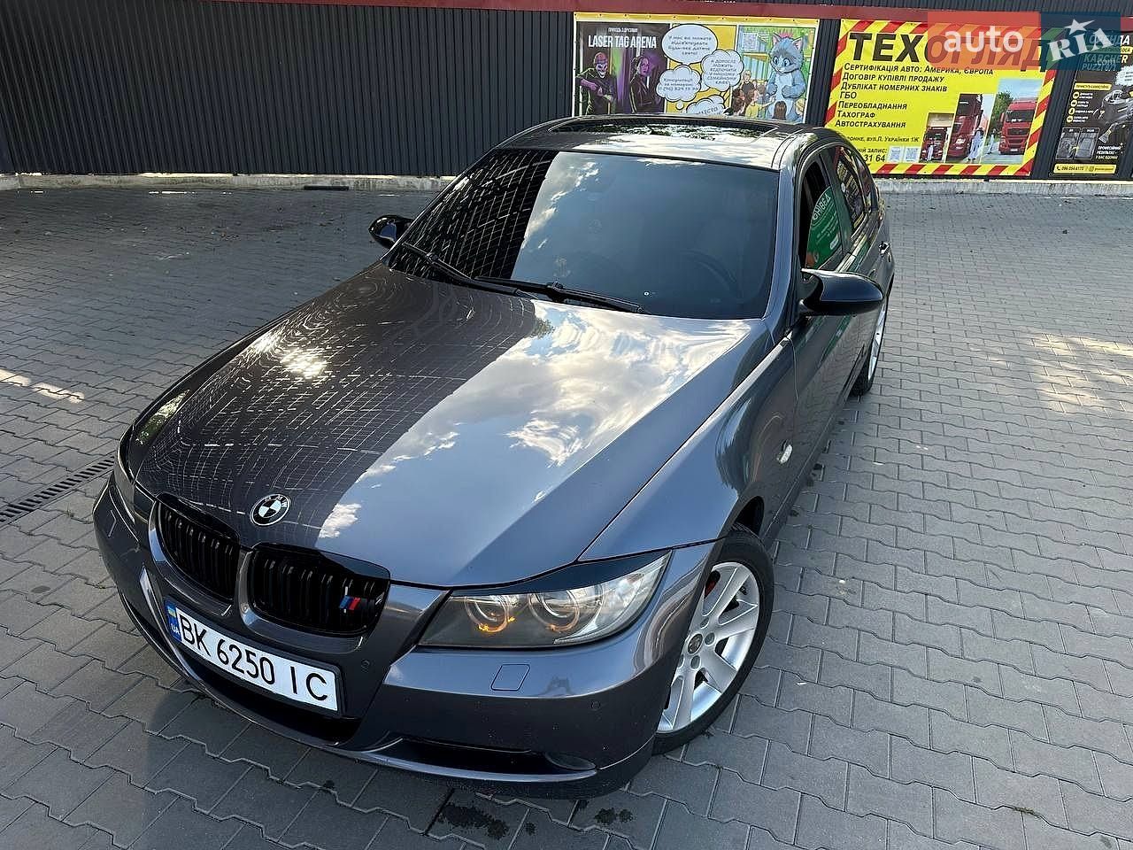 BMW 3 Series 2004 VIN WBAVC31080KT68232 фото оголошення 11 з 34