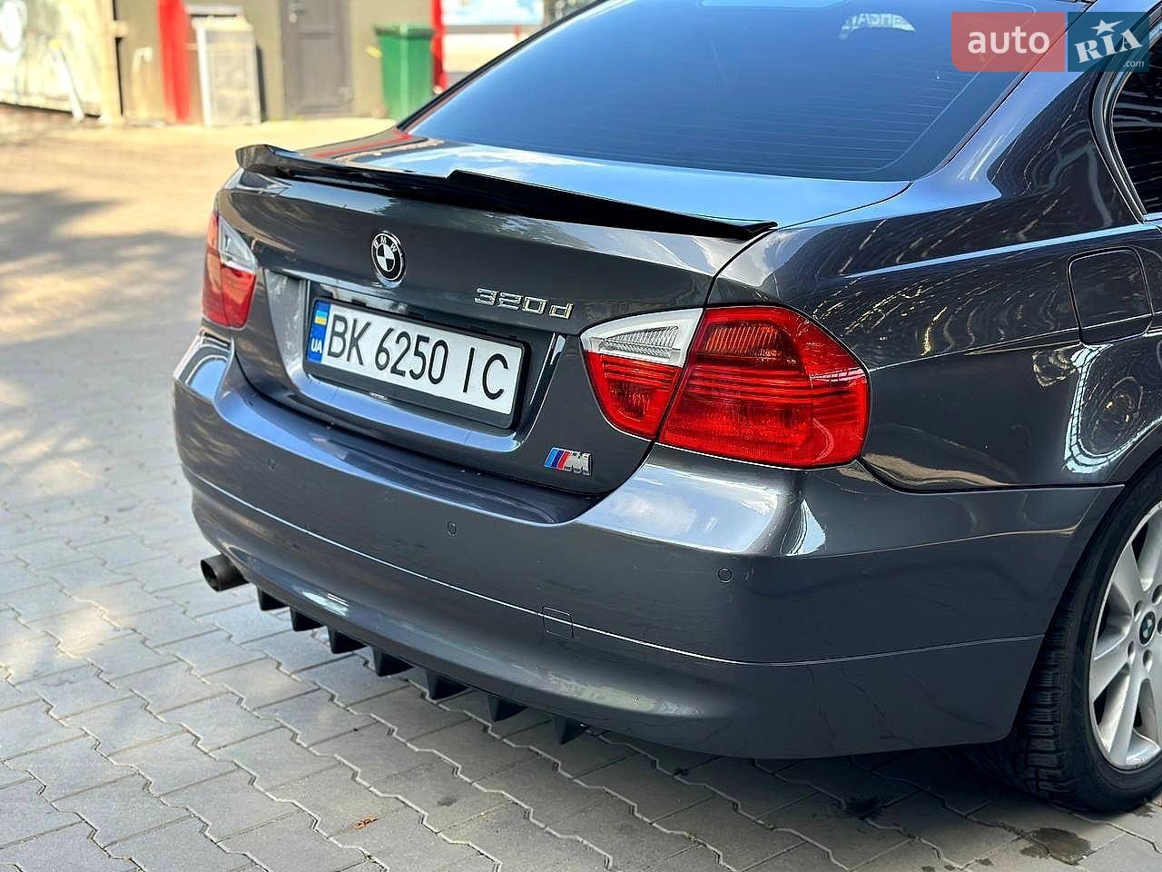 BMW 3 Series 2004 VIN WBAVC31080KT68232 фото оголошення 15 з 34