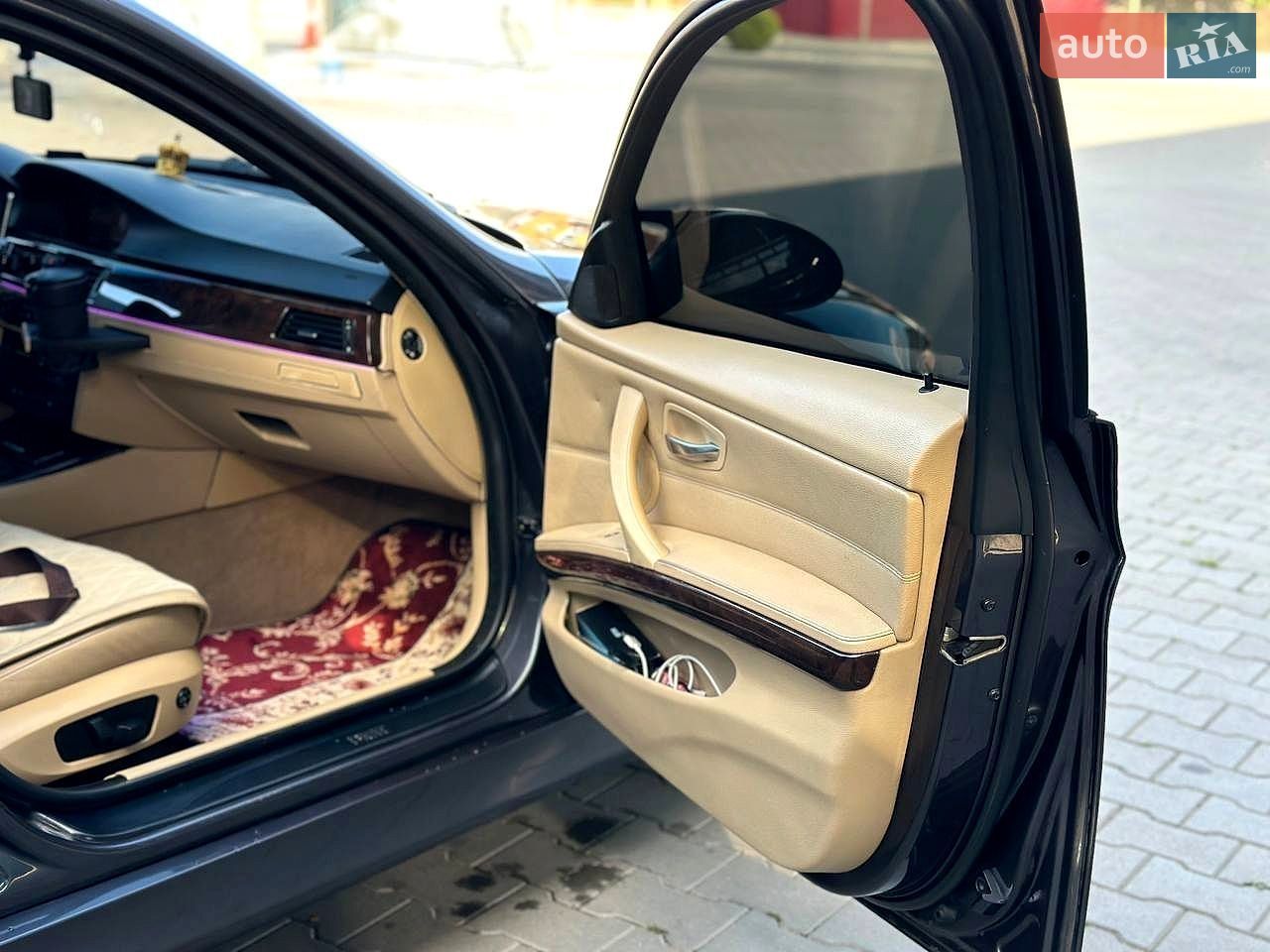 BMW 3 Series 2004 VIN WBAVC31080KT68232 фото оголошення 20 з 34