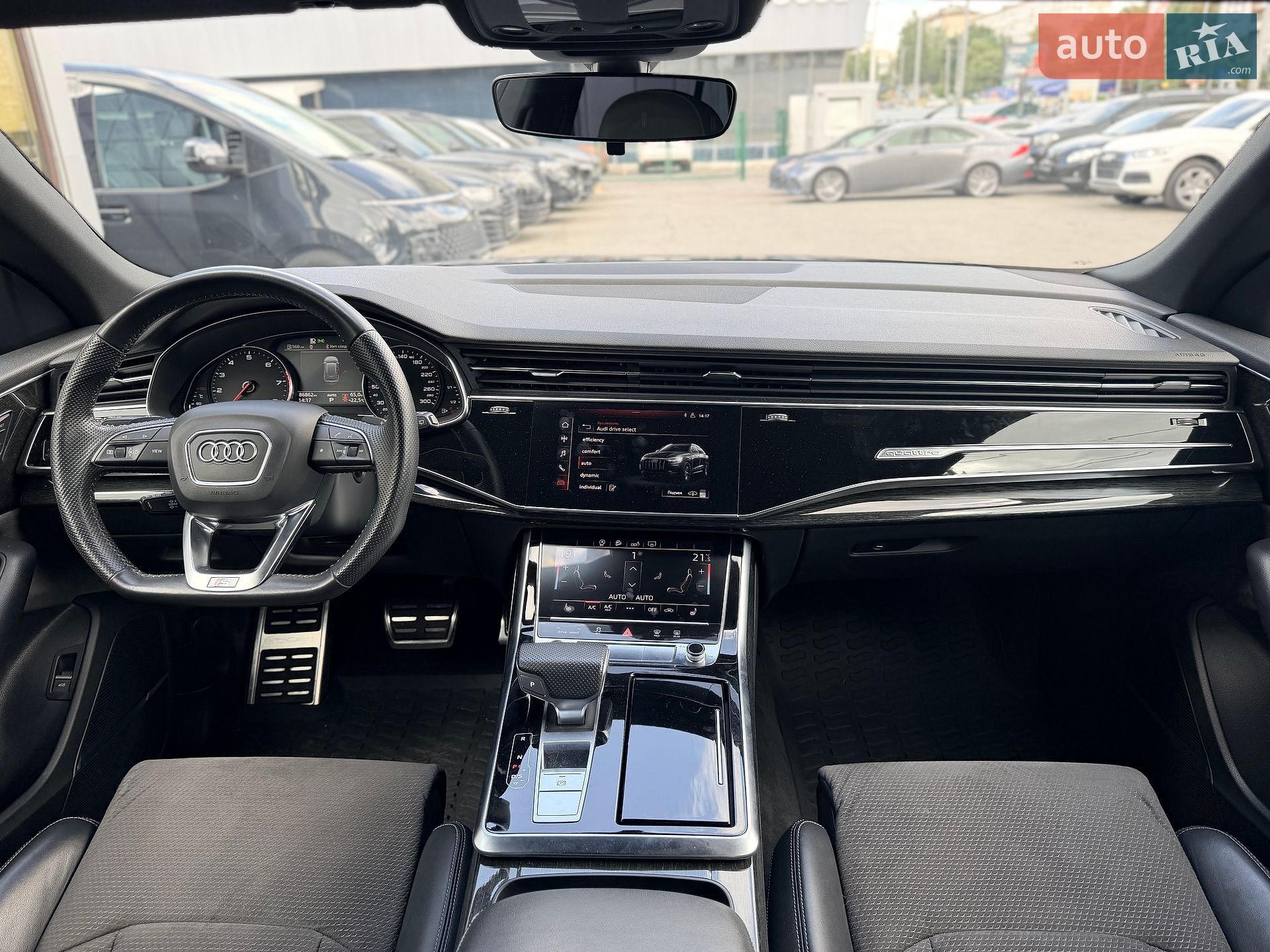 Audi Q8 2018 VIN WAUZZZF10KD010635 фото оголошення 30 з 31