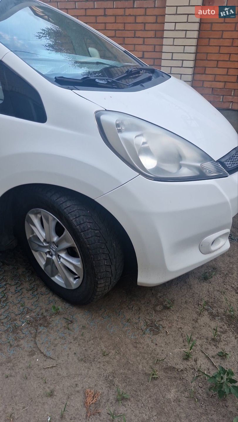 Honda Jazz 2011 VIN LUCGG3850C3201914 фото оголошення 4 з 9