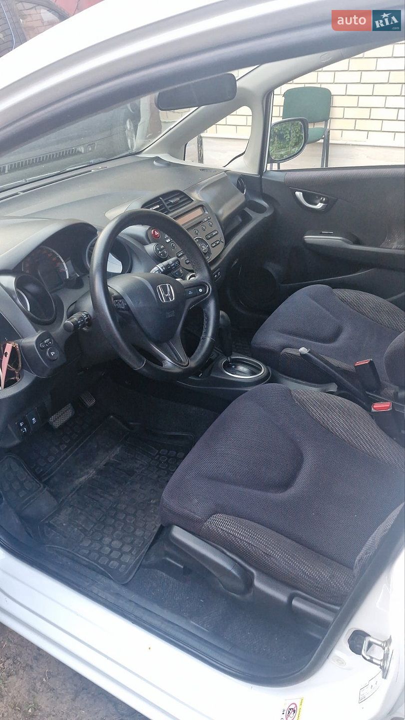 Honda Jazz 2011 VIN LUCGG3850C3201914 фото оголошення 7 з 9