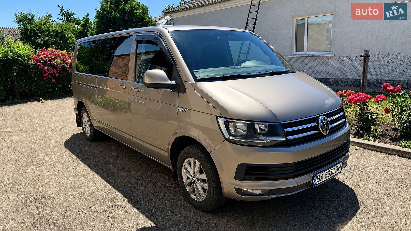 Volkswagen Caravelle 2016 VIN WV2ZZZ7HZGH111653 фото оголошення 3 з 25