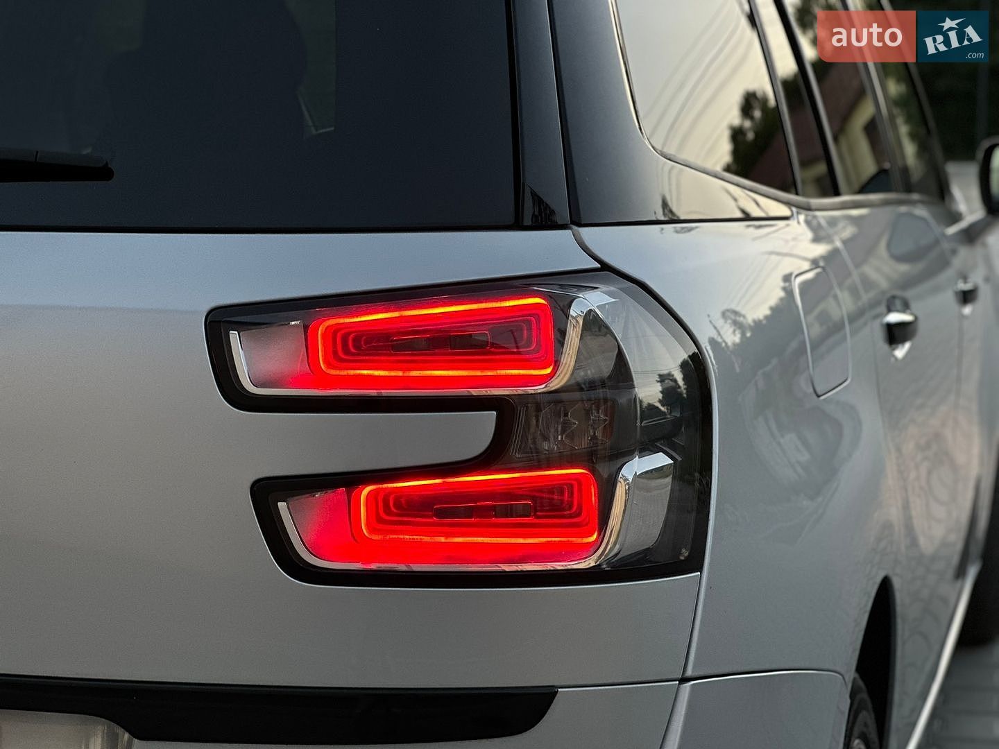 Citroen Grand C4 Picasso 2014 VIN VF73AAHXTEJ593079 фото оголошення 33 з 71