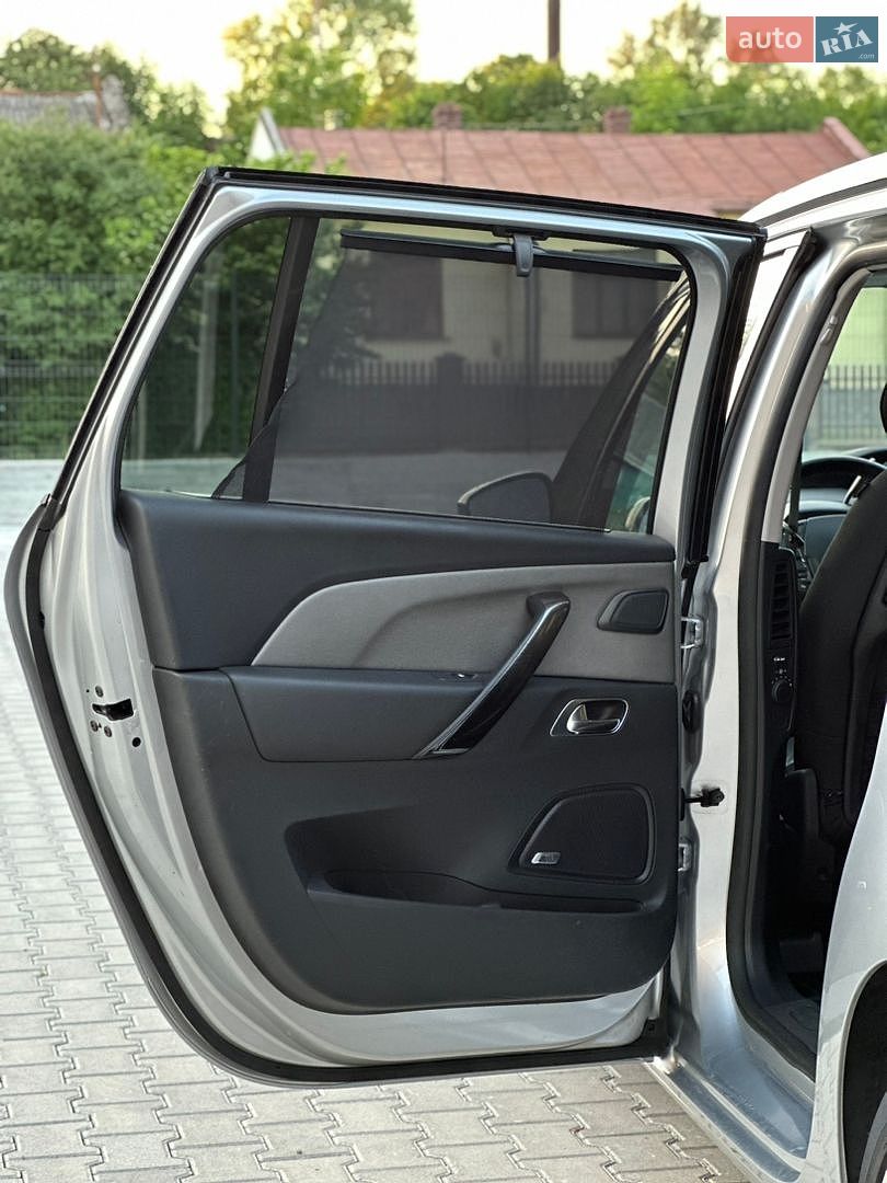 Citroen Grand C4 Picasso 2014 VIN VF73AAHXTEJ593079 фото оголошення 38 з 71