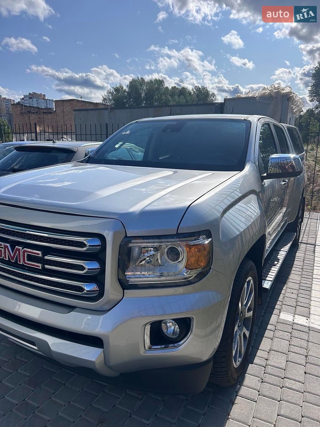 GMC Canyon 2018 VIN 1GTG6EEN7J1236851 фото оголошення 3 з 15