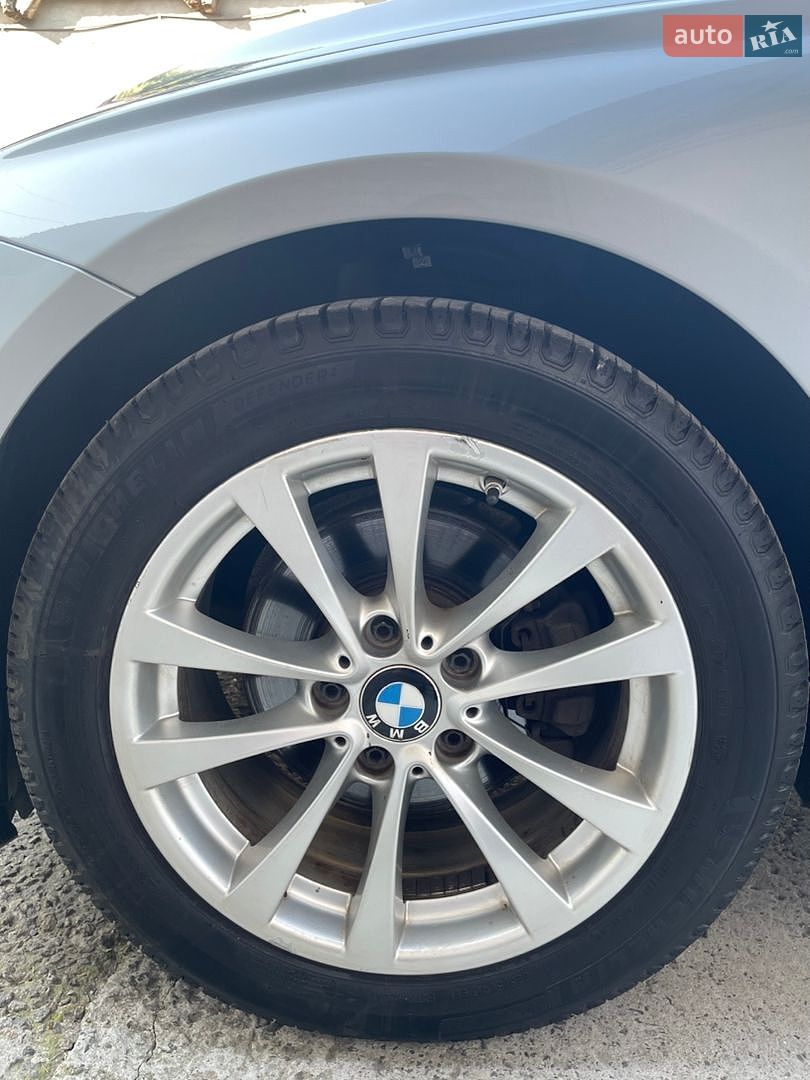 BMW 3 Series 2017 VIN WBA8E5G33HNU44812 фото оголошення 16 з 19