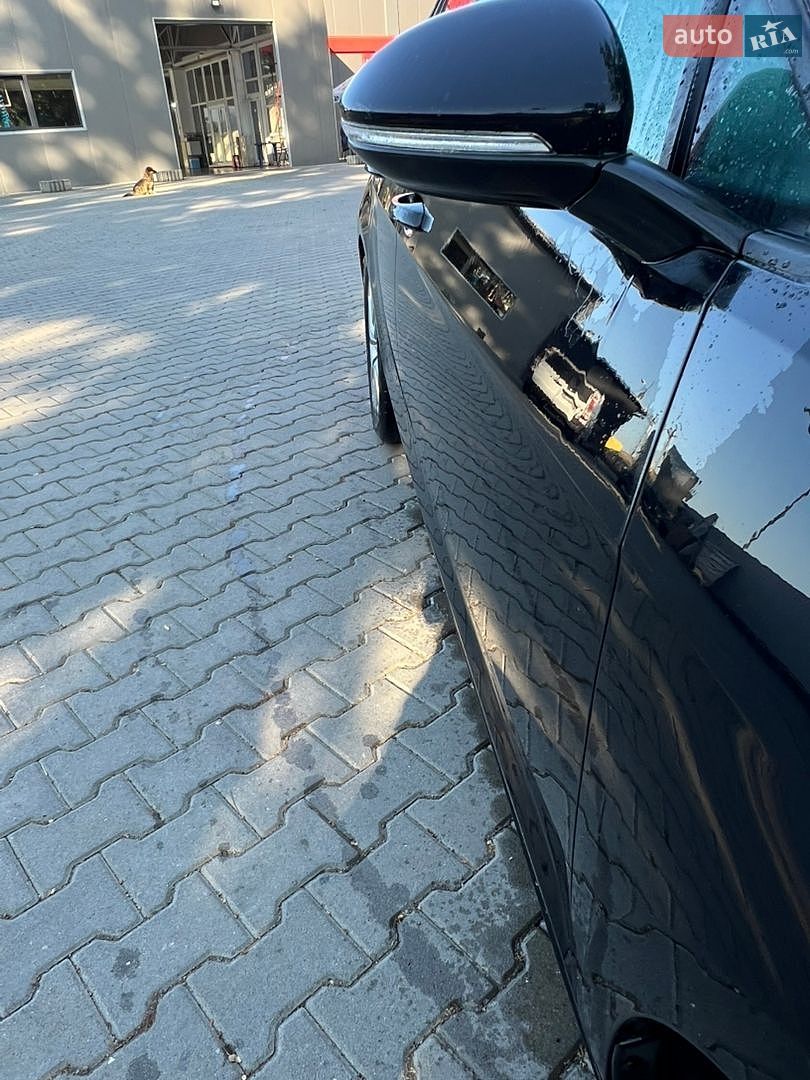 Volkswagen Golf 2016 VIN WVWZZZAUZHP518726 фото оголошення 10 з 16
