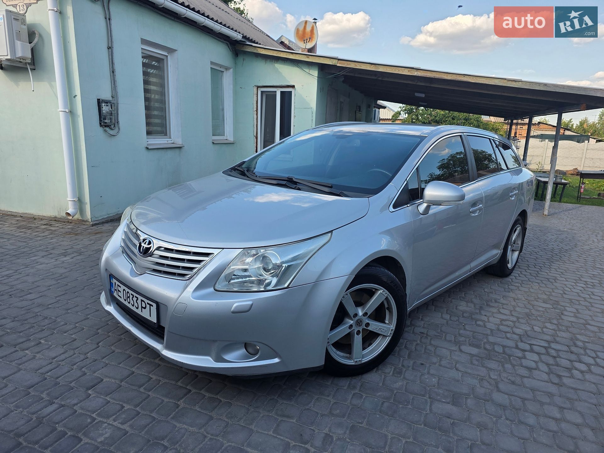 Toyota Avensis 2010 VIN SB1EB76LX0E017728 фото оголошення 8 з 27