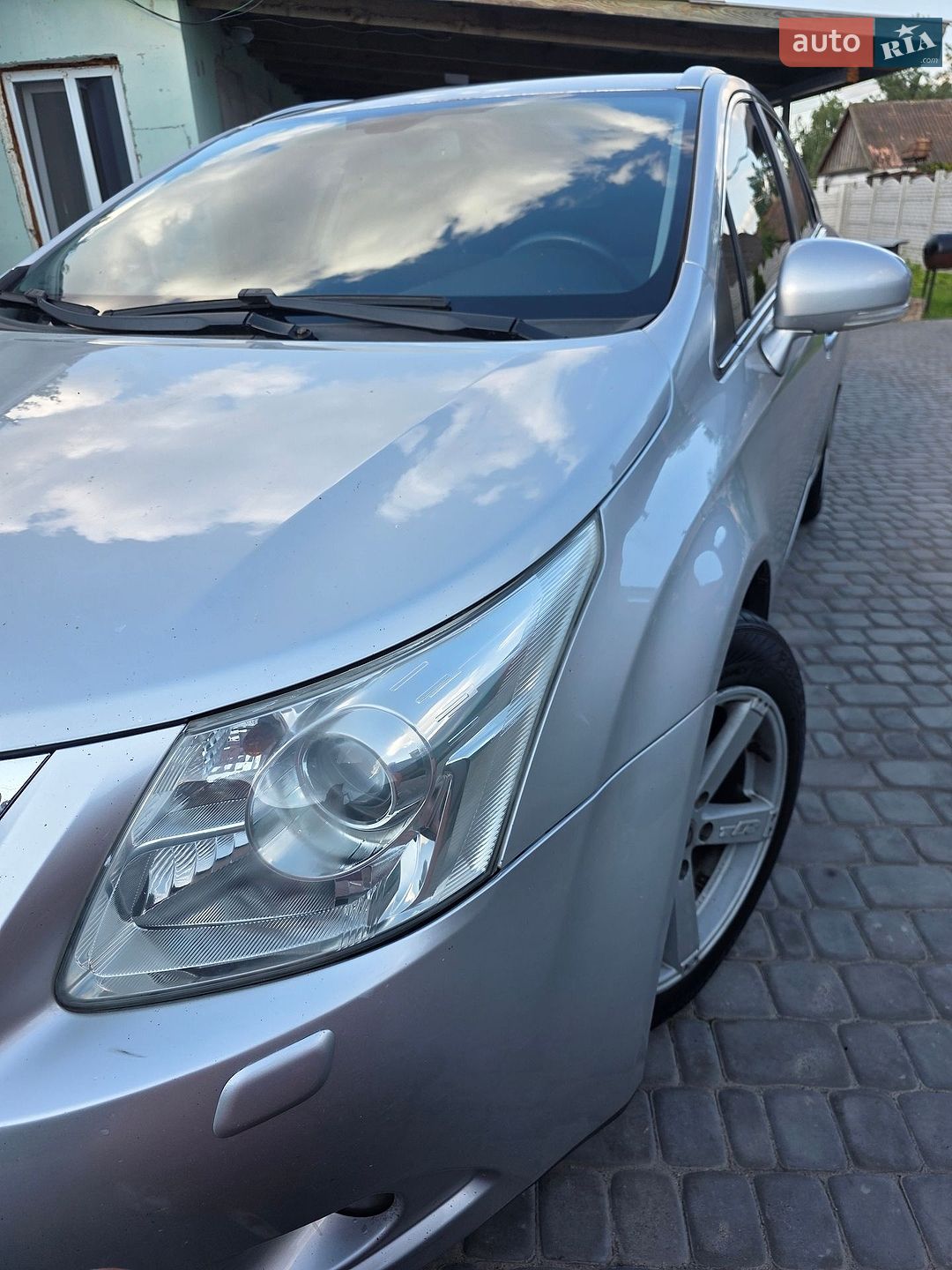 Toyota Avensis 2010 VIN SB1EB76LX0E017728 фото оголошення 10 з 27