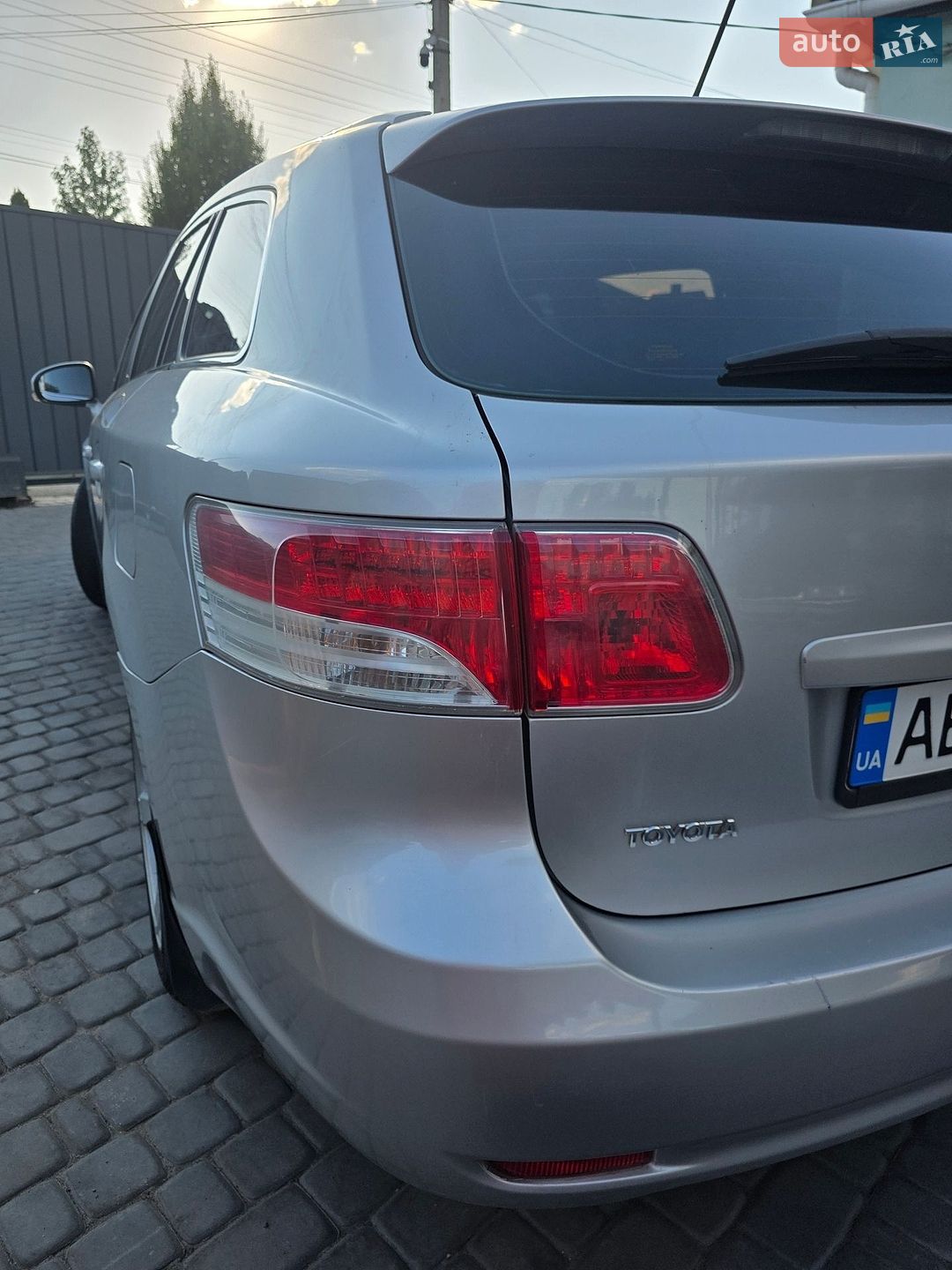 Toyota Avensis 2010 VIN SB1EB76LX0E017728 фото оголошення 6 з 27