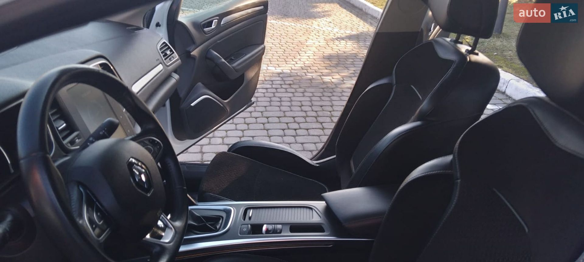 Renault Megane 2019 VIN VF1RFB002K0052071 фото оголошення 7 з 25