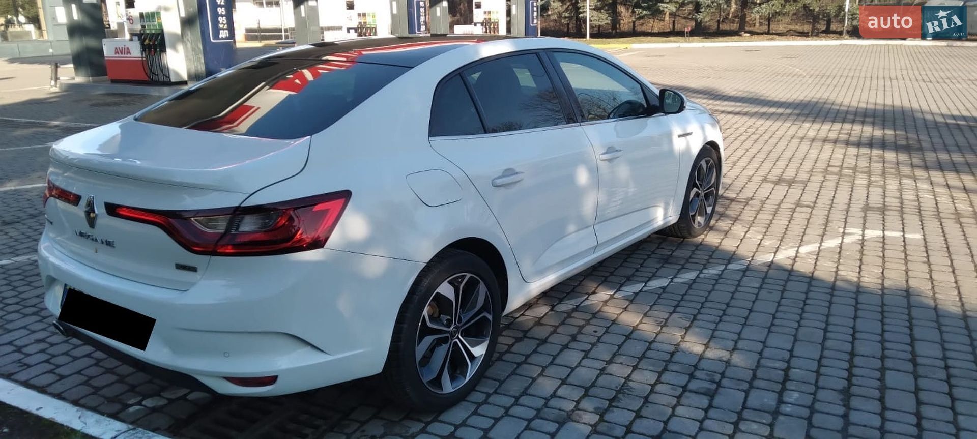 Renault Megane 2019 VIN VF1RFB002K0052071 фото оголошення 14 з 25