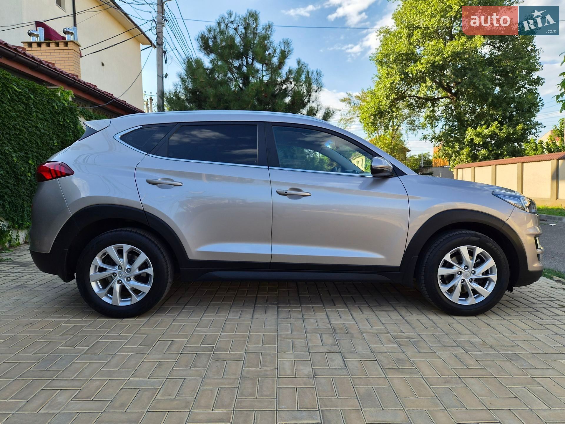 Hyundai Tucson 2019 VIN TMAJ3813BKJ869275 фото оголошення 15 з 71