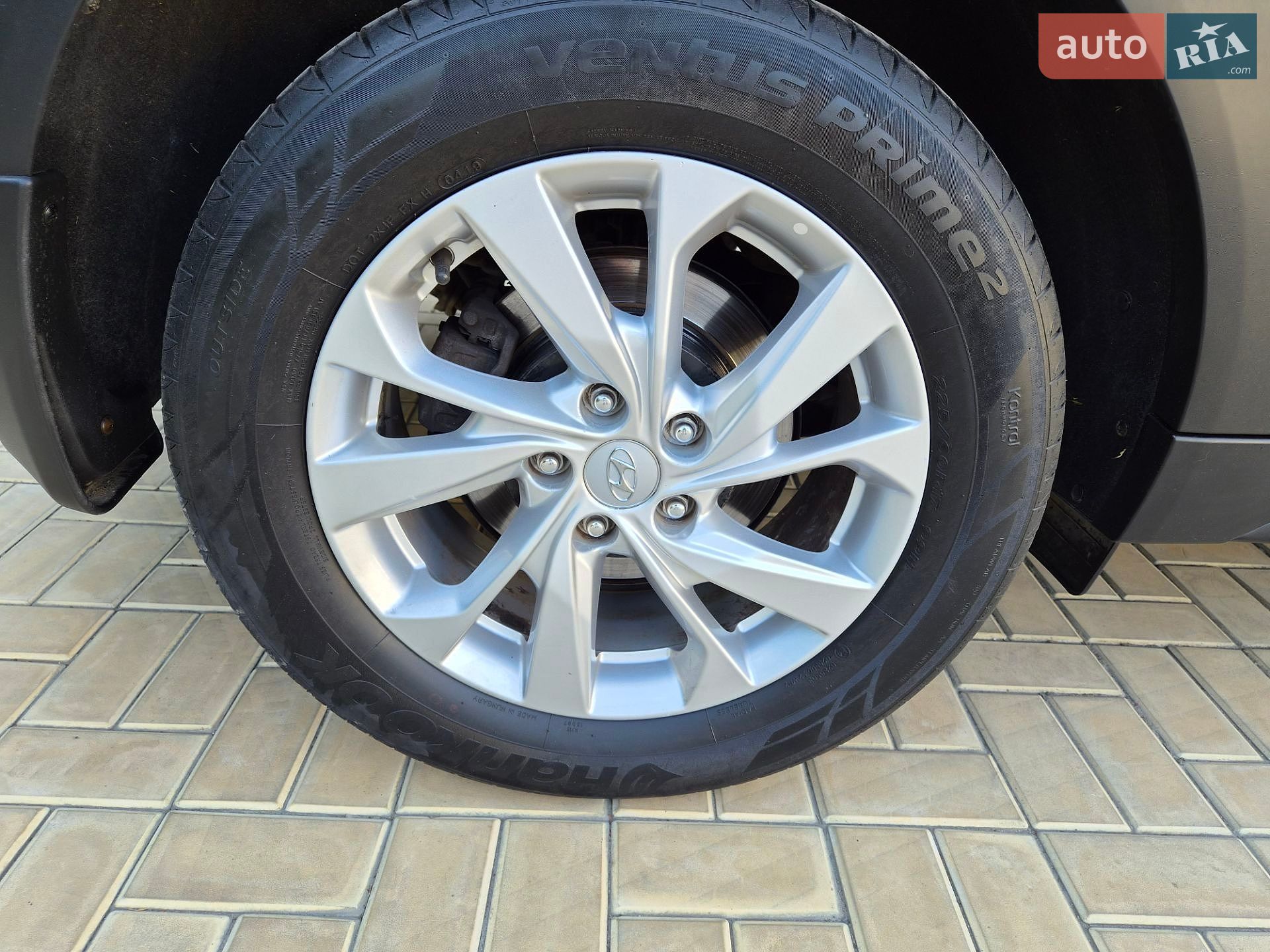 Hyundai Tucson 2019 VIN TMAJ3813BKJ869275 фото оголошення 22 з 71
