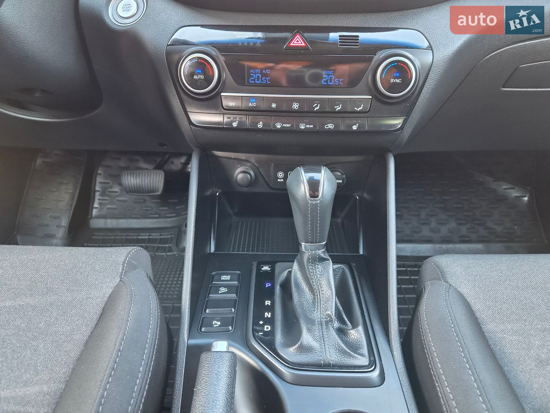 Hyundai Tucson 2019 VIN TMAJ3813BKJ869275 фото оголошення 29 з 71