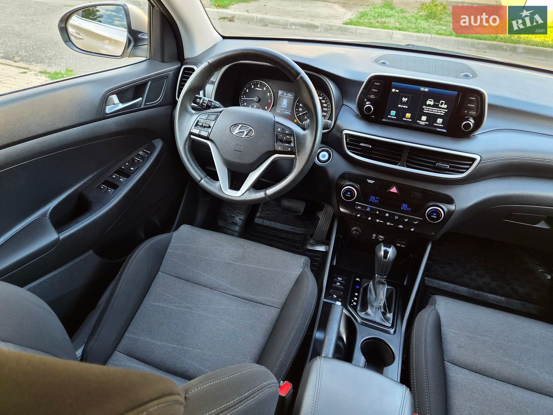 Hyundai Tucson 2019 VIN TMAJ3813BKJ869275 фото оголошення 28 з 71