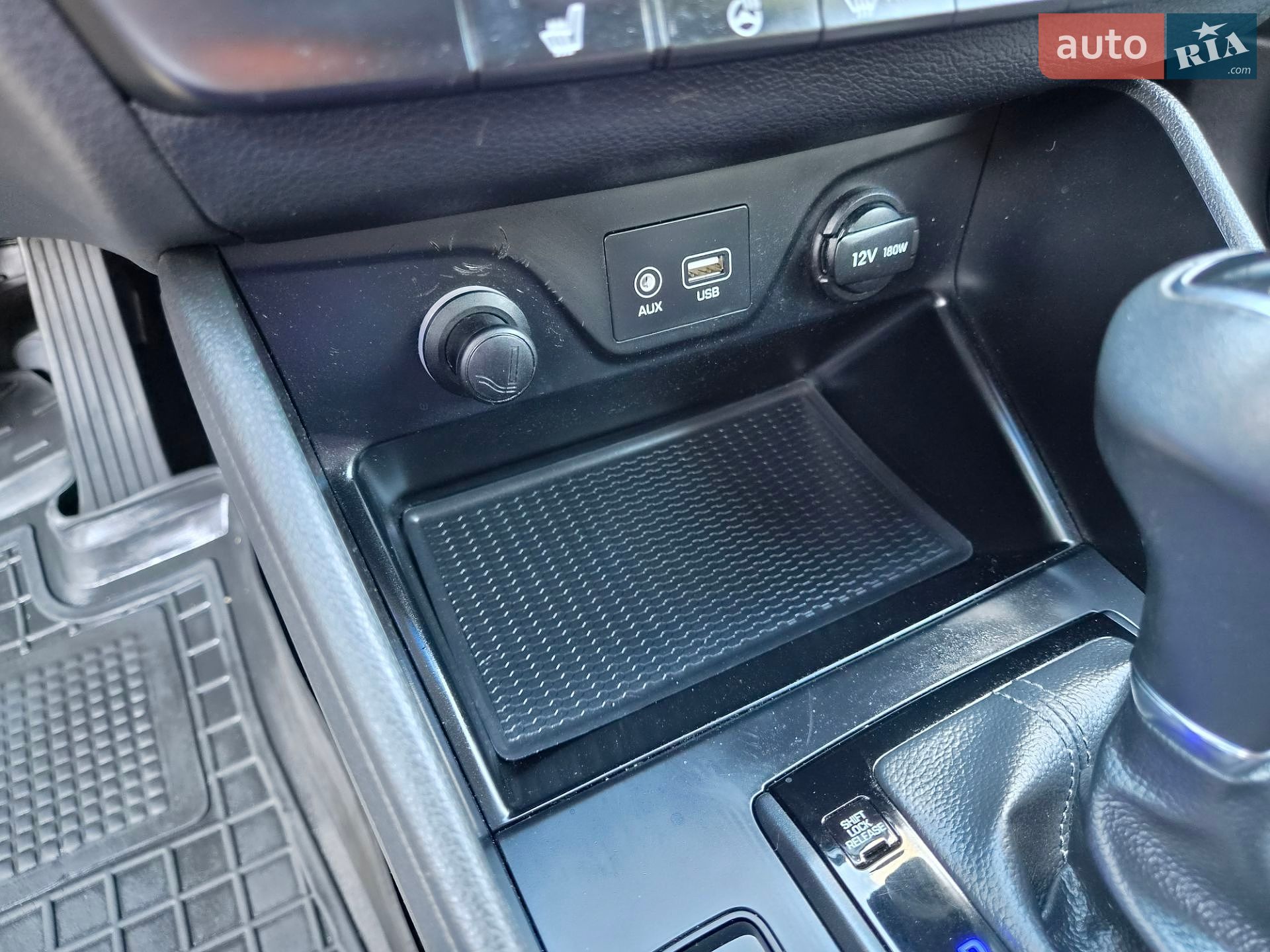 Hyundai Tucson 2019 VIN TMAJ3813BKJ869275 фото оголошення 31 з 71