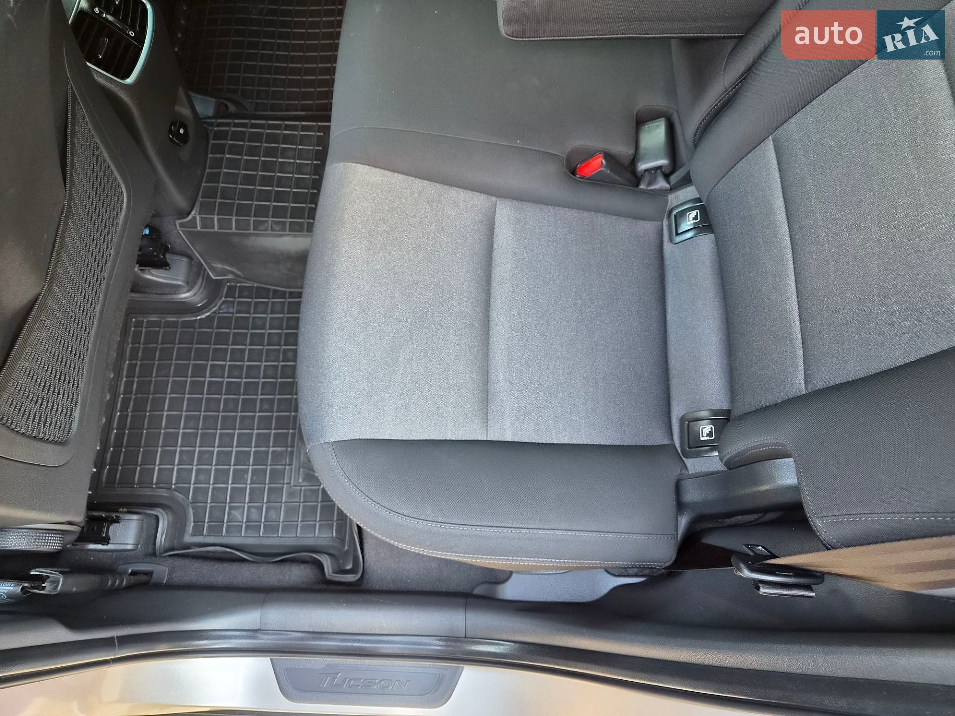 Hyundai Tucson 2019 VIN TMAJ3813BKJ869275 фото оголошення 44 з 71