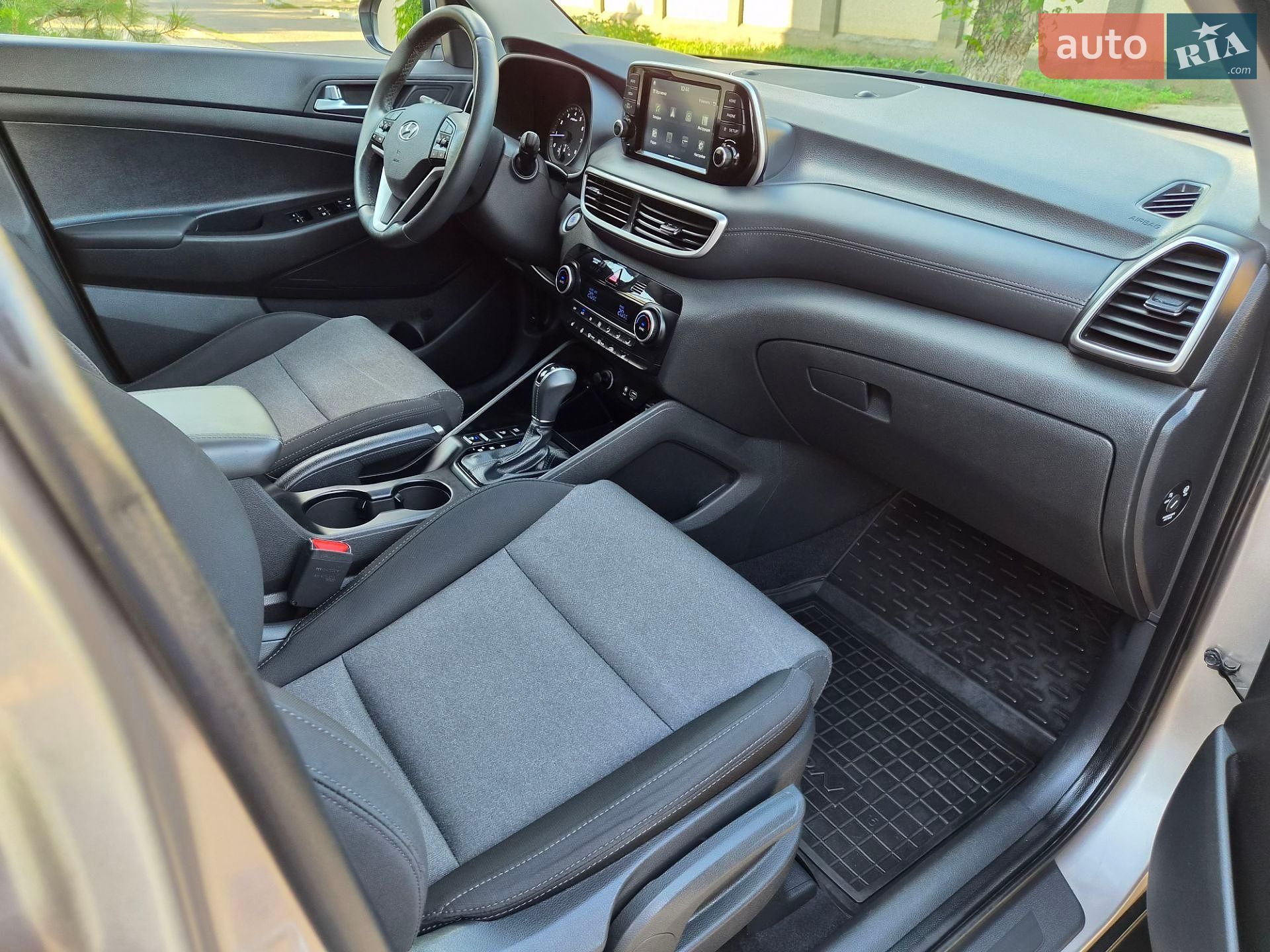 Hyundai Tucson 2019 VIN TMAJ3813BKJ869275 фото оголошення 46 з 71