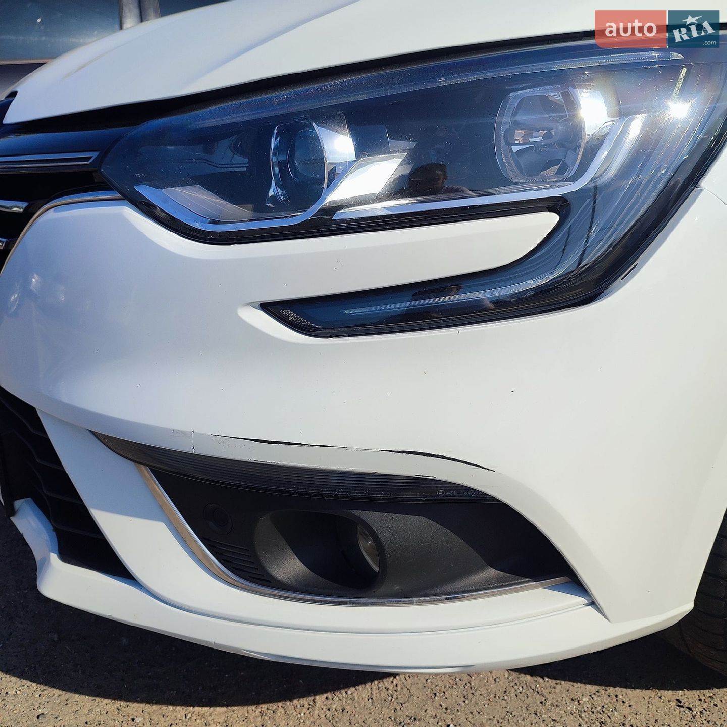 Renault Megane 2019 VIN VF1RFB002K0052071 фото оголошення 17 з 25