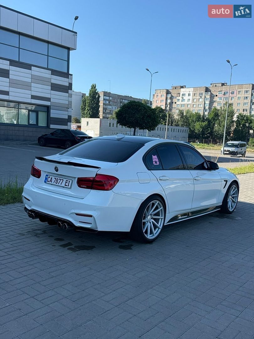 BMW 3 Series 2015 VIN WBA8E3C57GK501525 фото оголошення 4 з 36