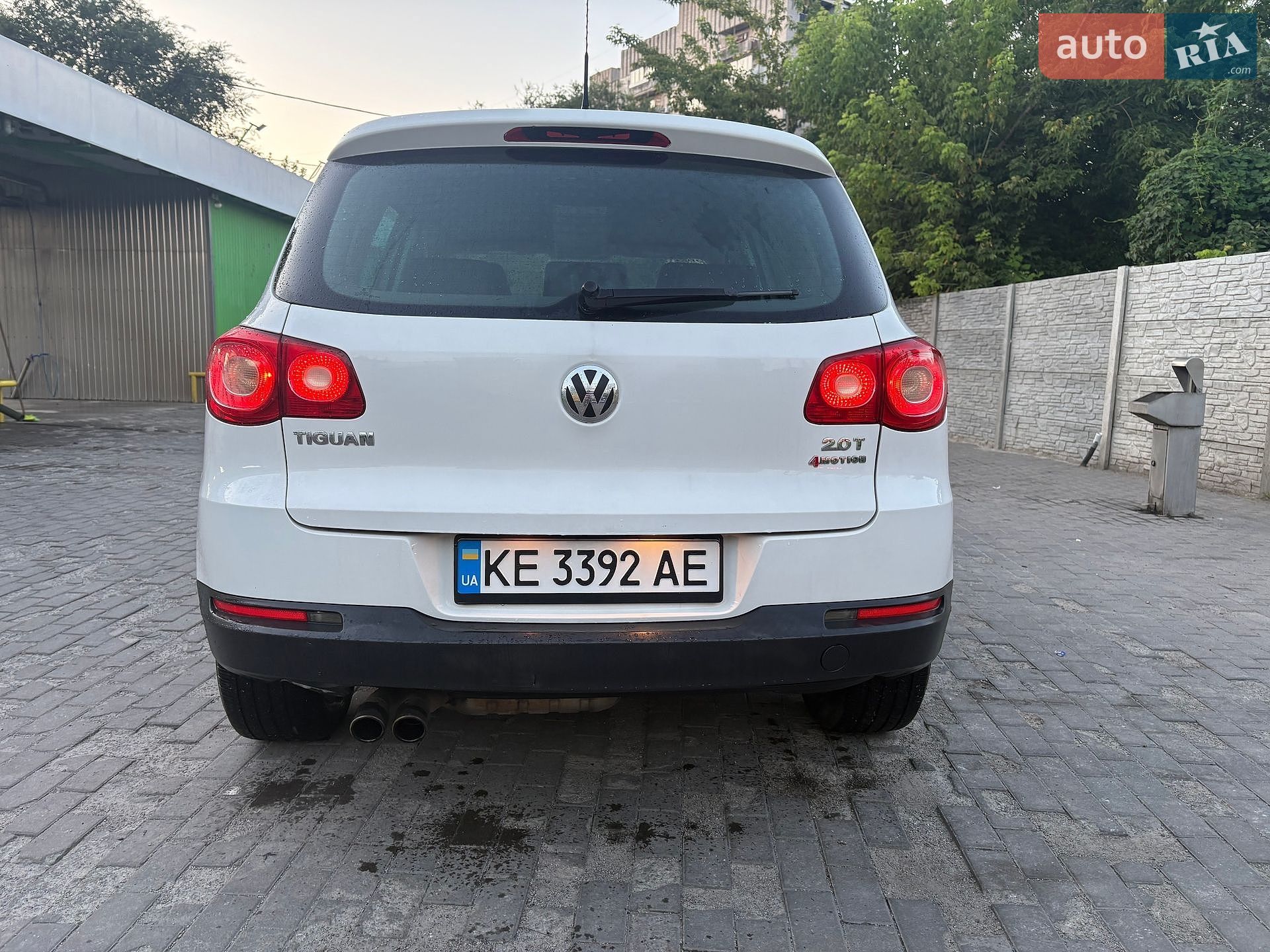 Volkswagen Tiguan 2010 VIN WVGBV7AX6BW509052 фото оголошення 5 з 12