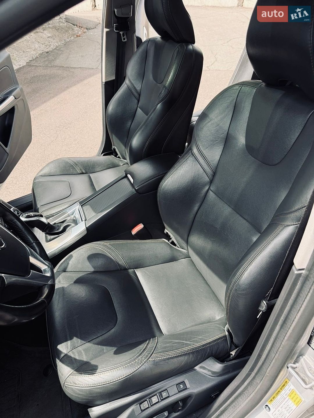 Volvo V60 Cross Country 2015 VIN YV4612HK9G1010939 фото оголошення 11 з 12