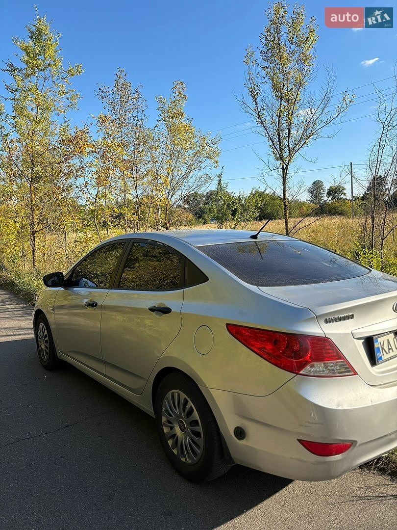 Hyundai Accent 2013 VIN Z94CT41CADR247286 фото оголошення 13 з 15