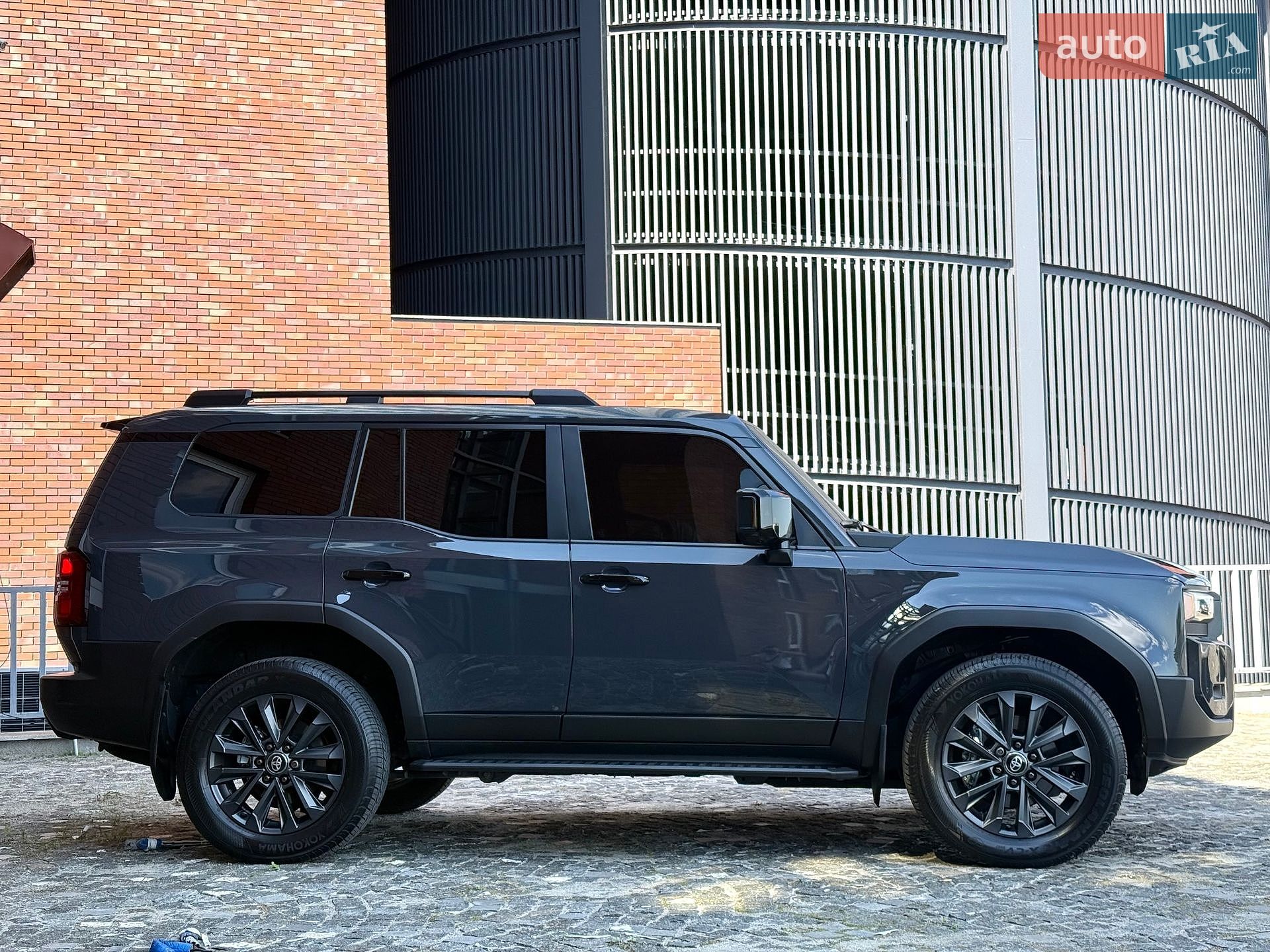 Toyota Land Cruiser Prado 2025 VIN JTEAR3AJ60K033099 фото оголошення 9 з 42