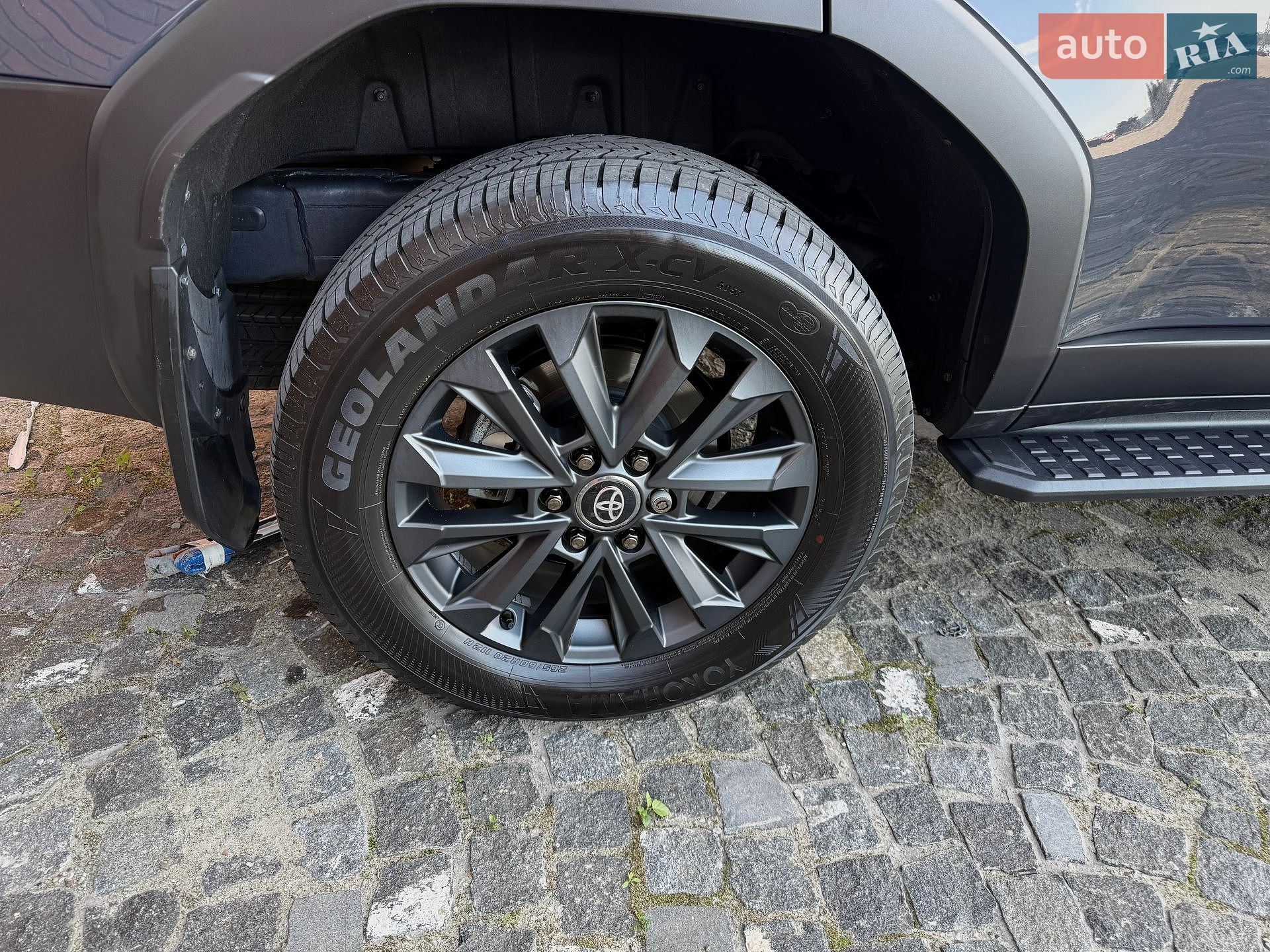 Toyota Land Cruiser Prado 2025 VIN JTEAR3AJ60K033099 фото оголошення 10 з 42