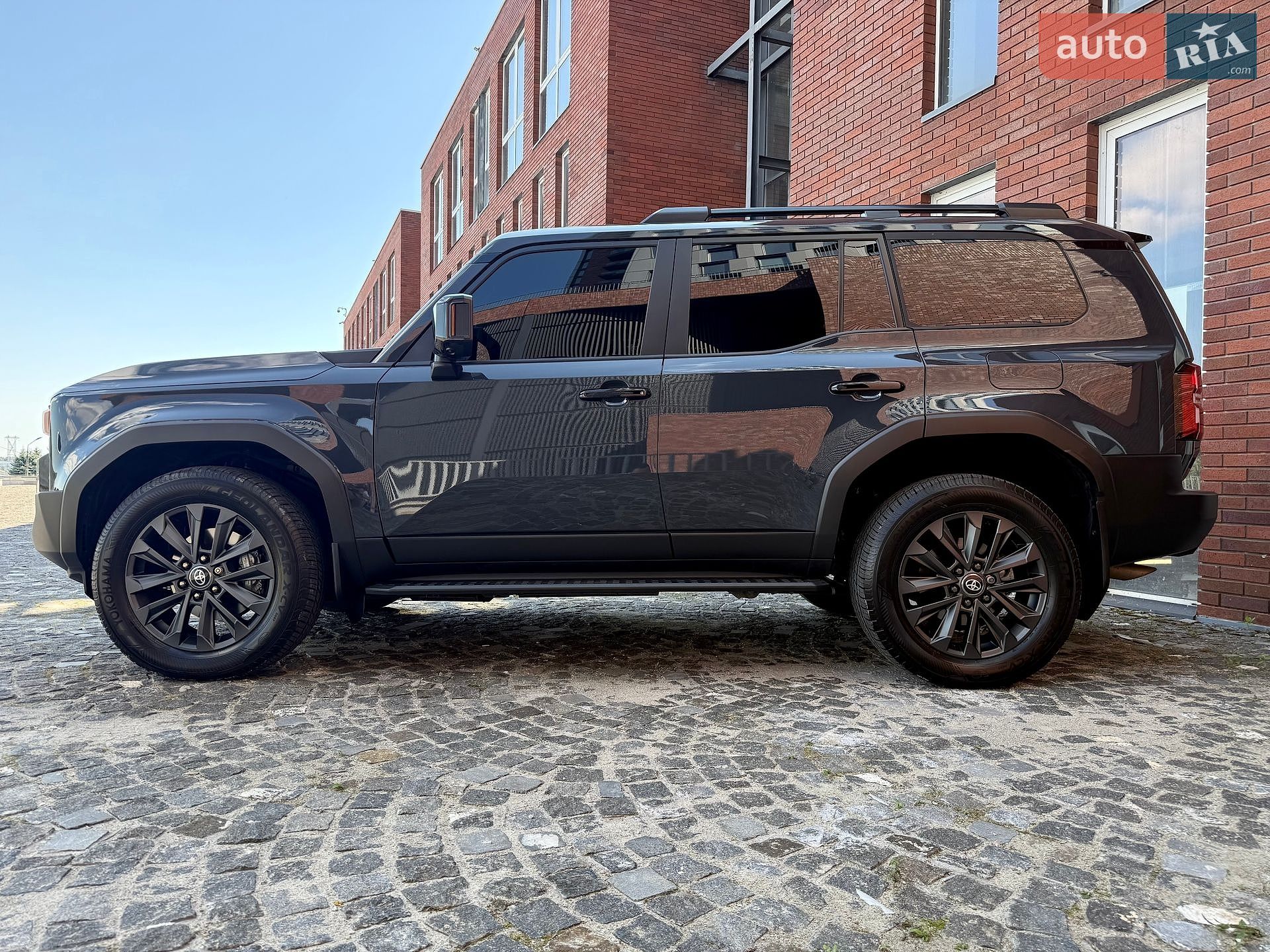 Toyota Land Cruiser Prado 2025 VIN JTEAR3AJ60K033099 фото оголошення 13 з 42