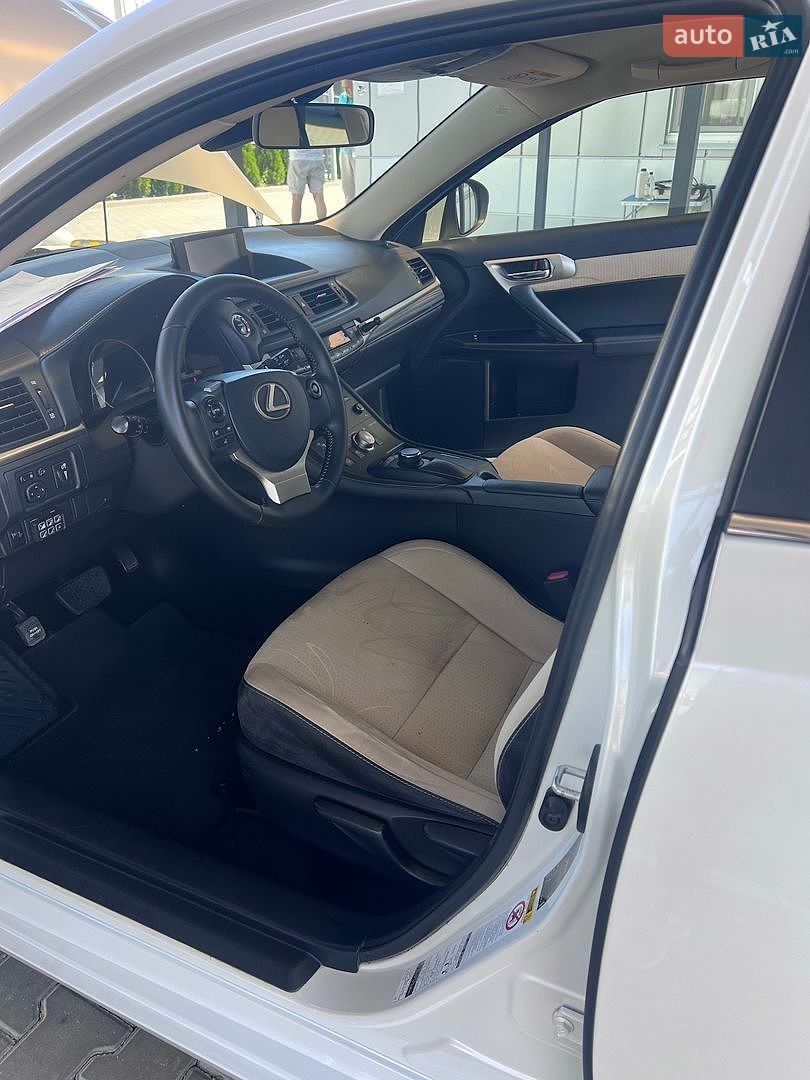 Lexus CT 2017 VIN JTHKD5BH302304116 фото оголошення 6 з 13
