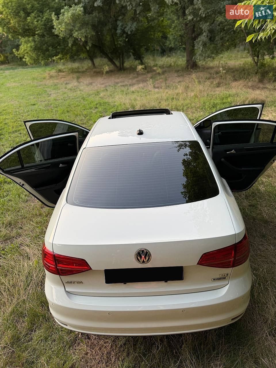 Volkswagen Jetta 2014 VIN WVWZZZ16ZFM006312 фото оголошення 2 з 19