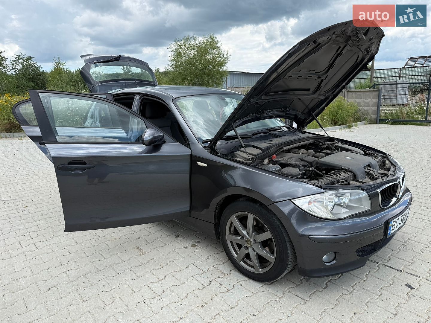BMW 1 Series 2007 VIN WBAUF110X0P091819 фото оголошення 8 з 77