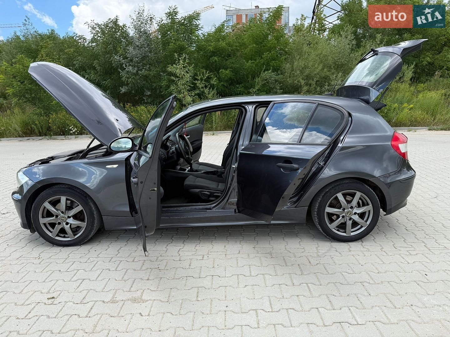 BMW 1 Series 2007 VIN WBAUF110X0P091819 фото оголошення 10 з 77