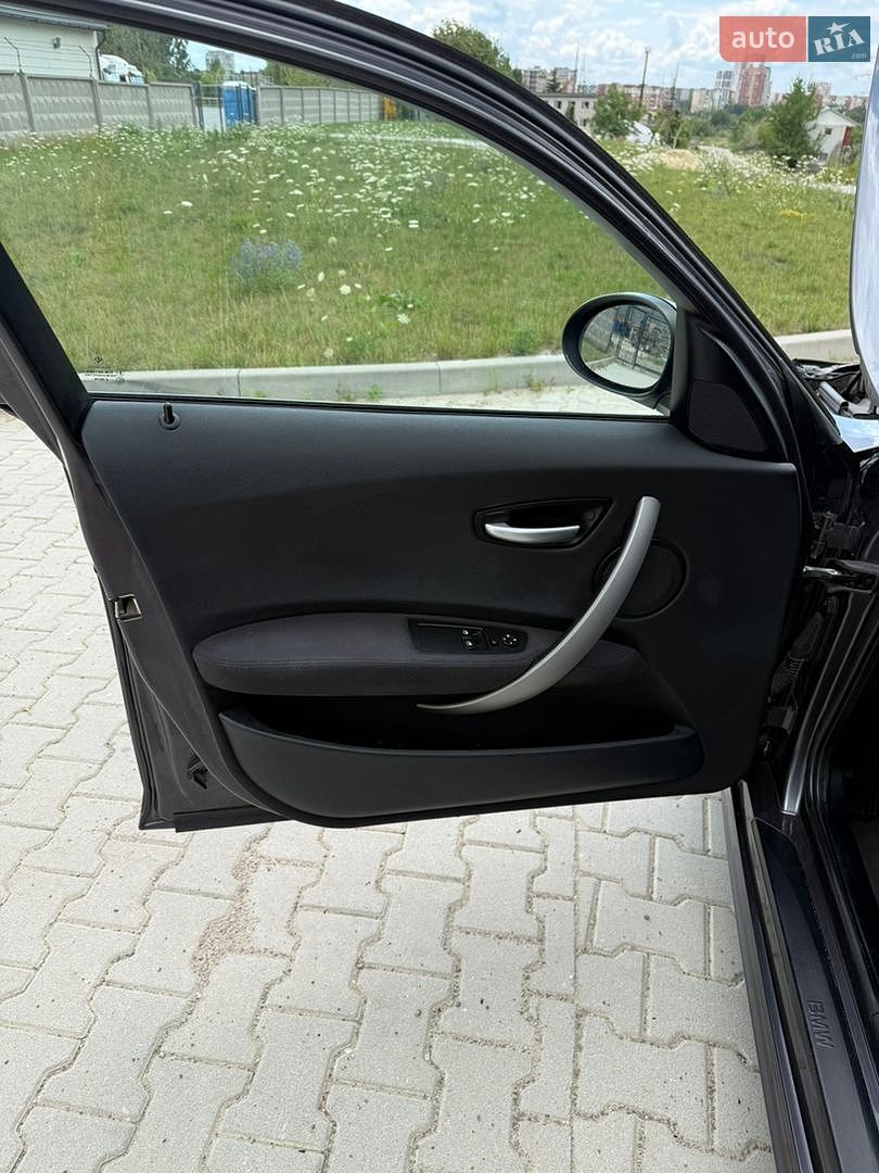 BMW 1 Series 2007 VIN WBAUF110X0P091819 фото оголошення 48 з 77