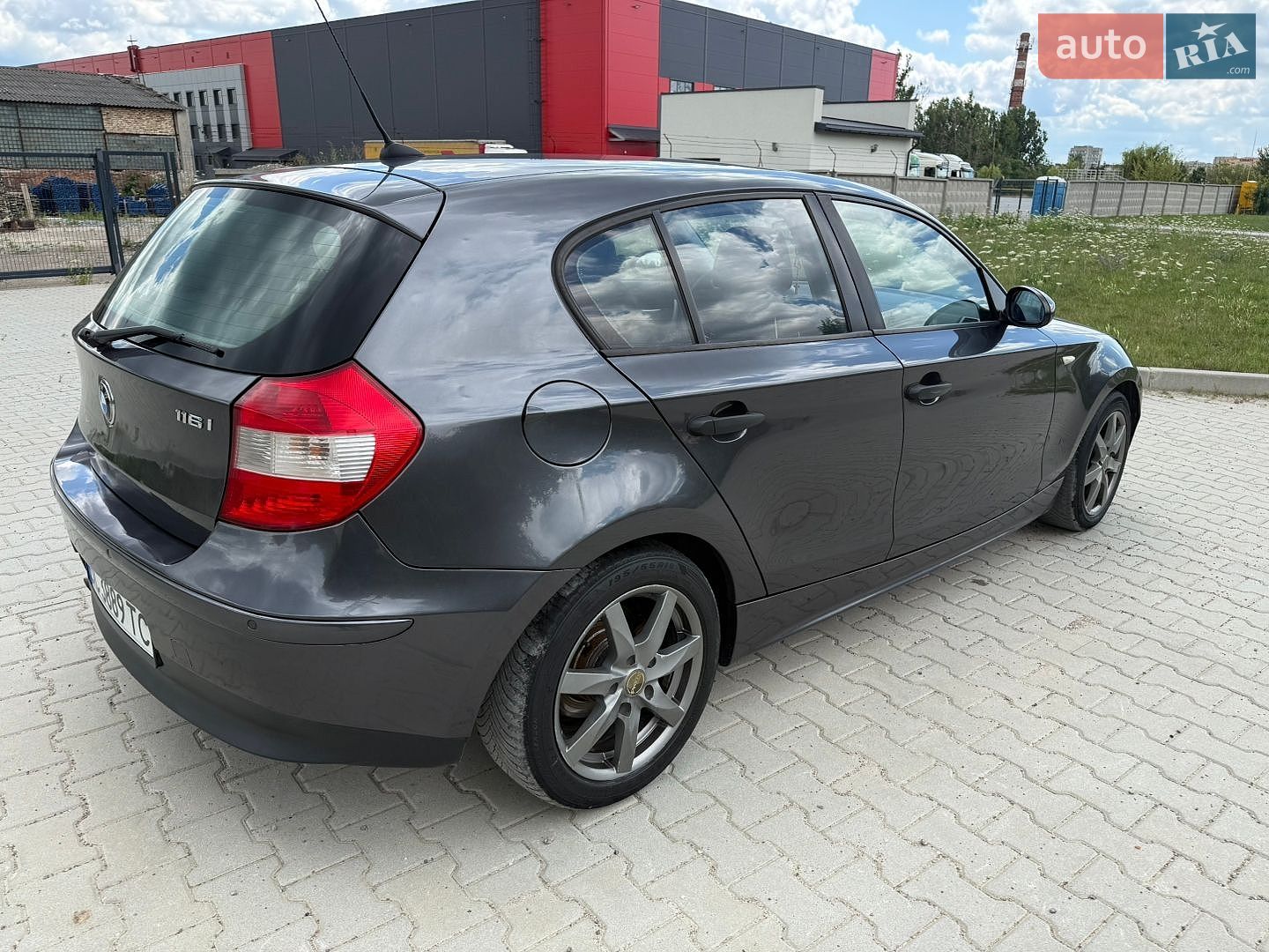 BMW 1 Series 2007 VIN WBAUF110X0P091819 фото оголошення 23 з 77
