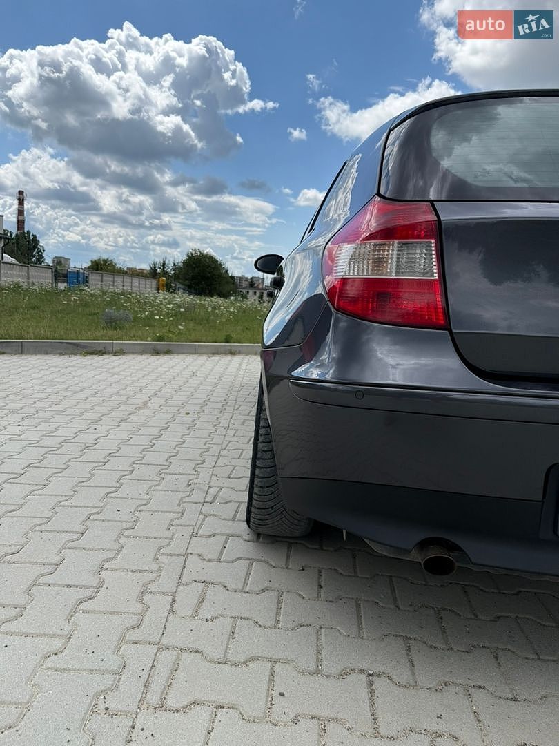 BMW 1 Series 2007 VIN WBAUF110X0P091819 фото оголошення 37 з 77