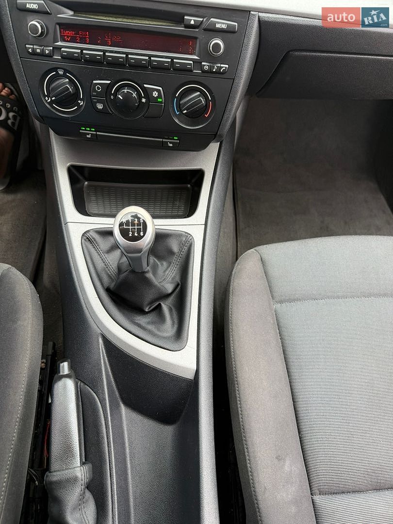 BMW 1 Series 2007 VIN WBAUF110X0P091819 фото оголошення 74 з 77