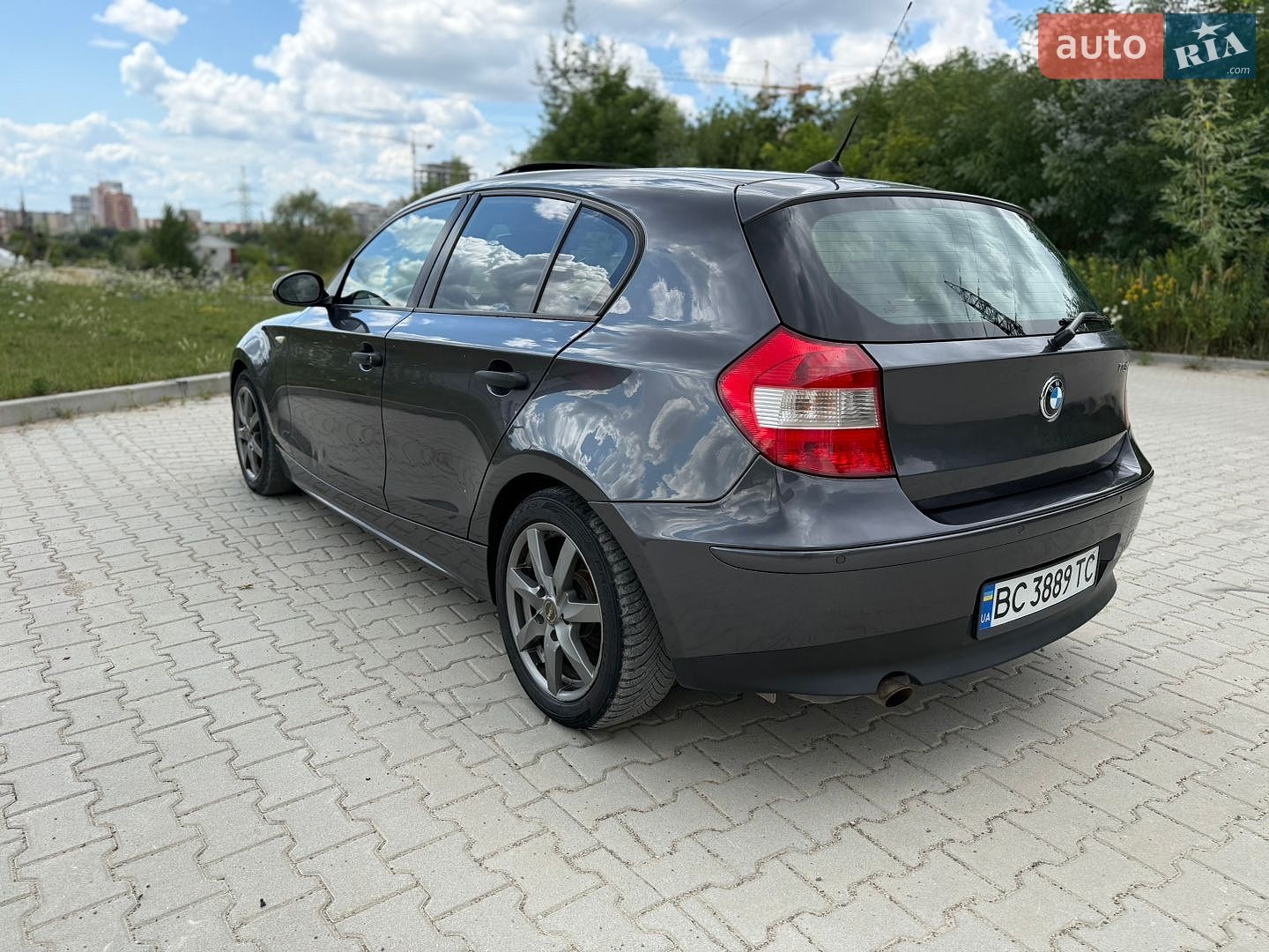 BMW 1 Series 2007 VIN WBAUF110X0P091819 фото оголошення 30 з 77