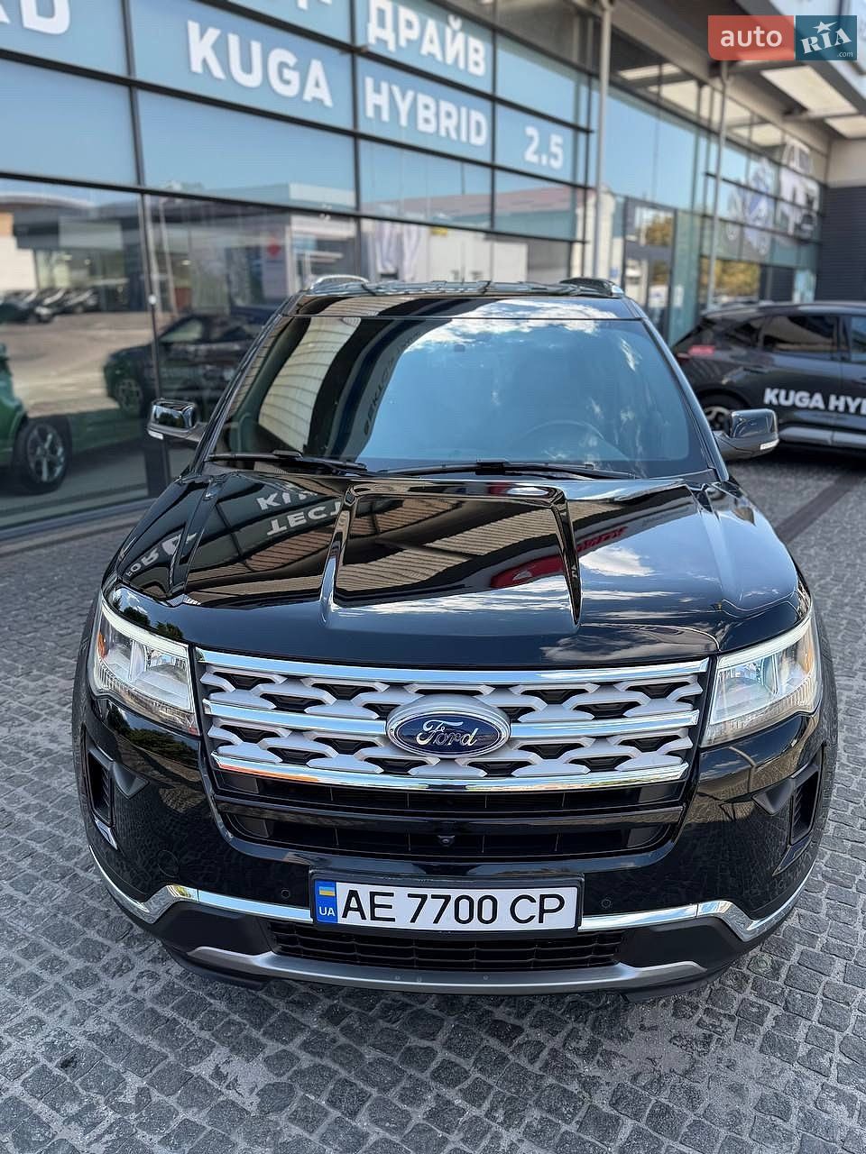 Ford Explorer 2018 VIN 1FM5K8F89JGB45361 фото оголошення 2 з 21