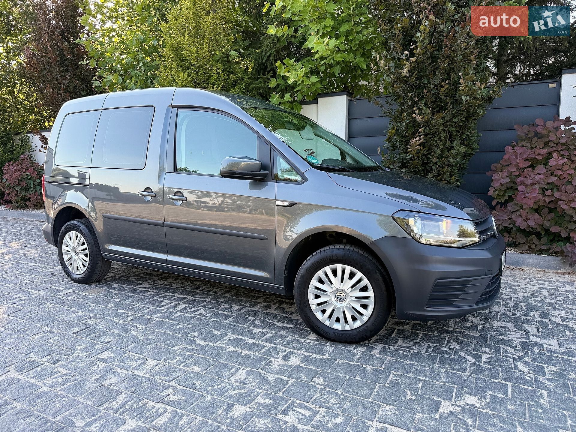 Volkswagen Caddy 2016 VIN WV2ZZZ2KZHX045574 фото оголошення 2 з 38